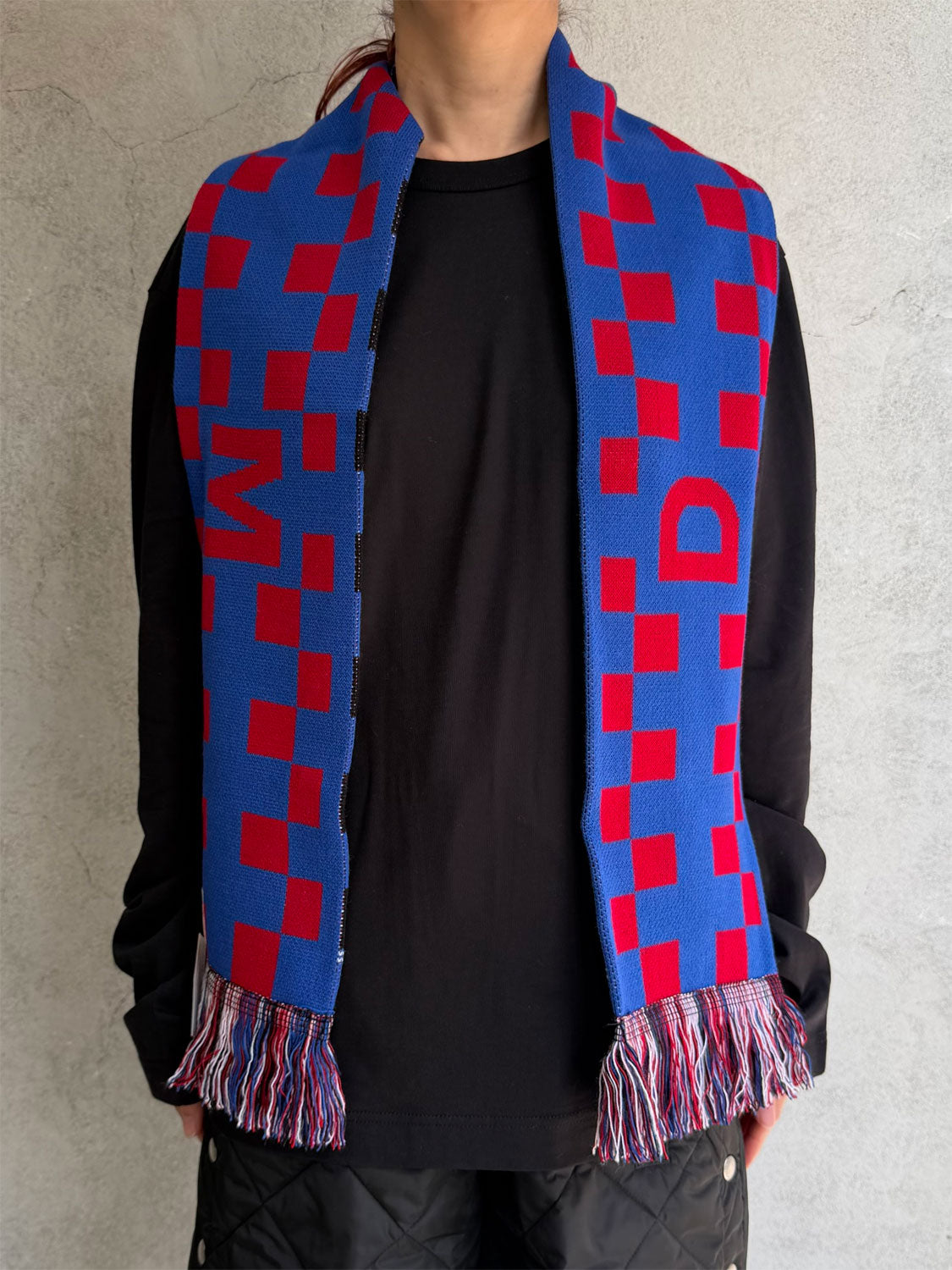 
                  
                    UNISEX D.S.M.F.C. FOOTBALL SCARF
                  
                