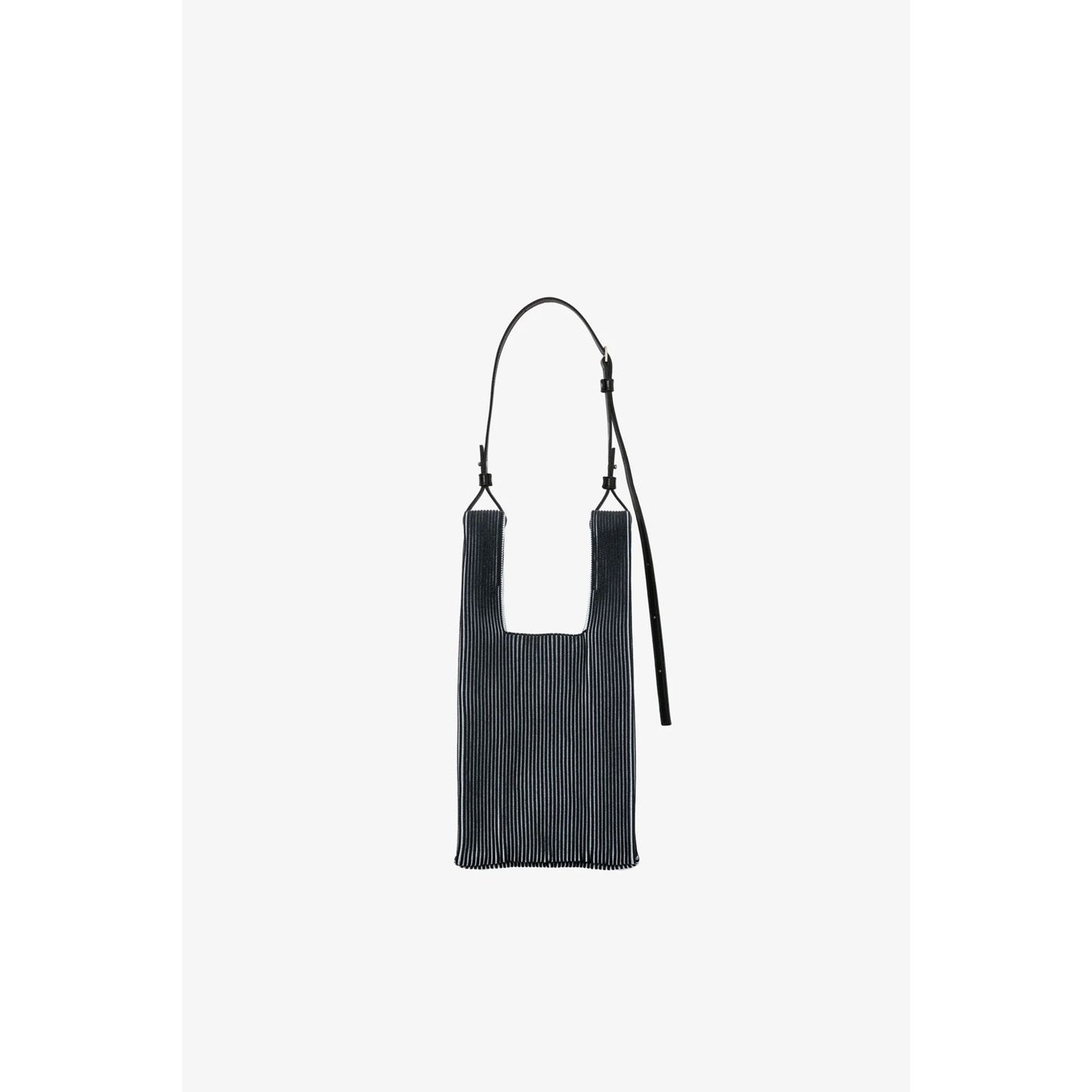 
                  
                    KASANE MARKET BAG SMALL -BROWN×GREEN-
                  
                