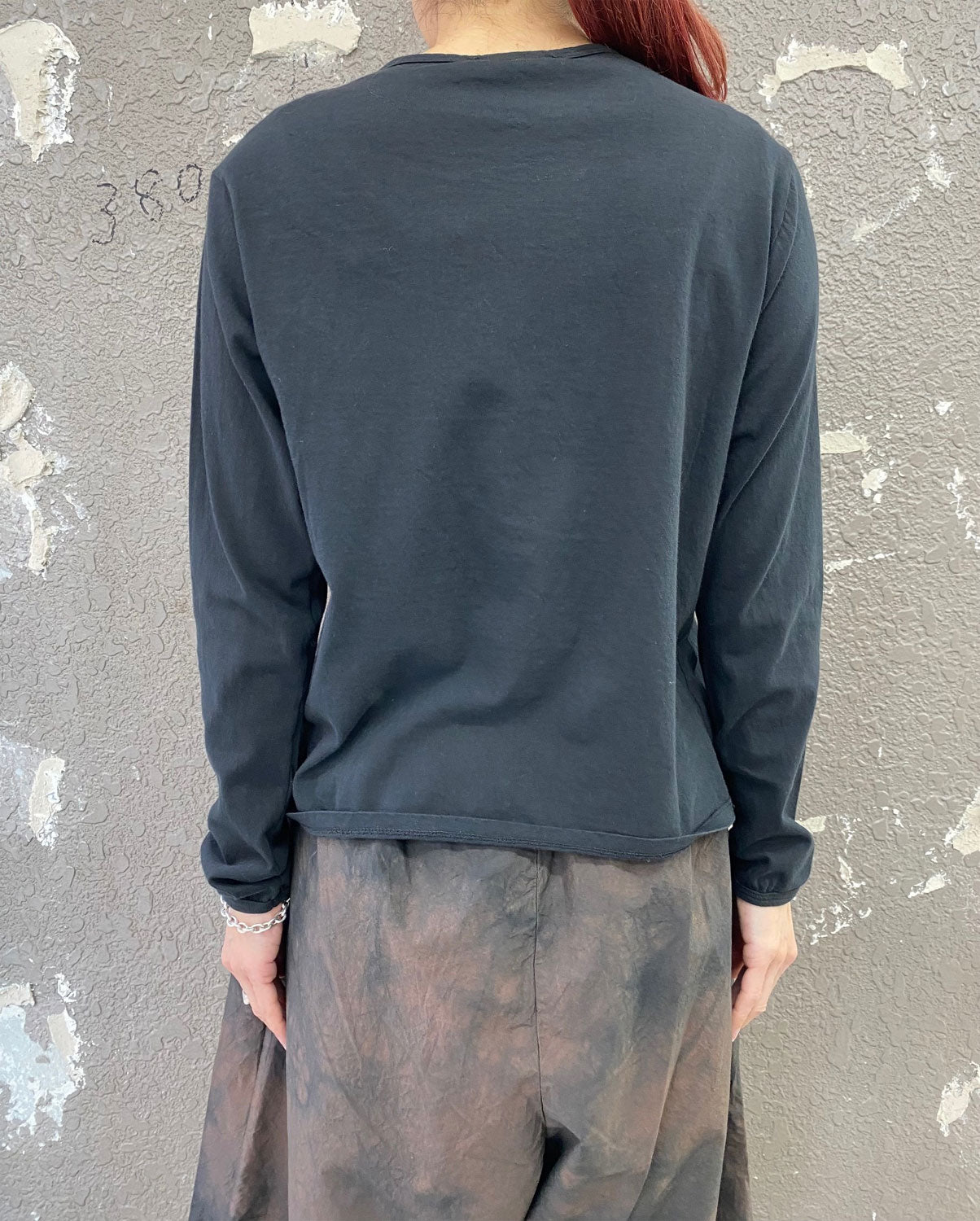 
                  
                    ORGANIC COTTON LONG SLEEVE T-SHIRT
                  
                