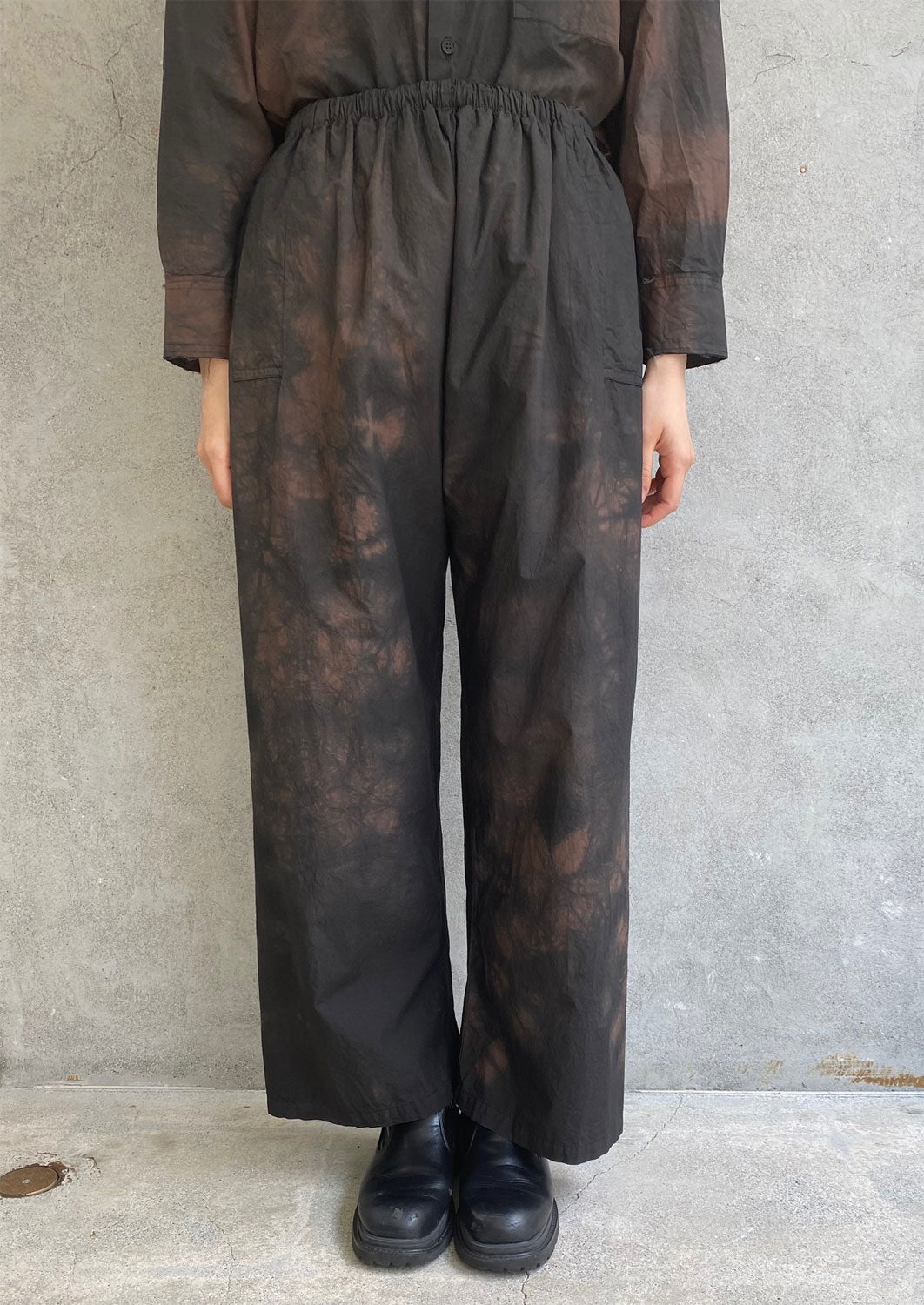 
                  
                    POPLIN FLAP POCKET TROUSERS
                  
                