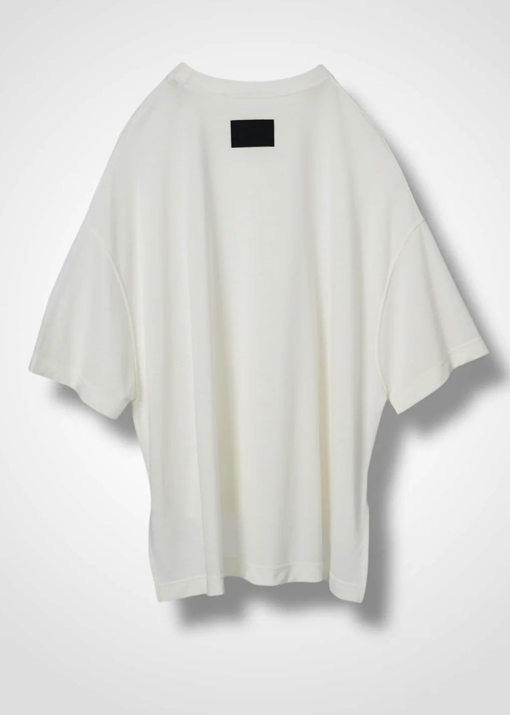 
                  
                    DELTA T SHIRT -WHITE-
                  
                