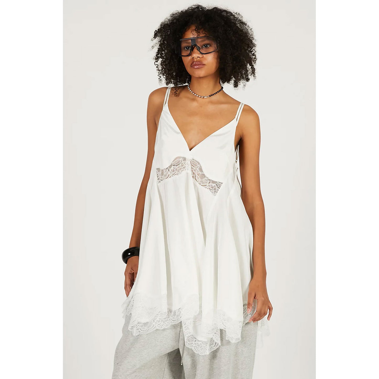 
                  
                    Lace Hem Volume Tunic -WHITE-
                  
                