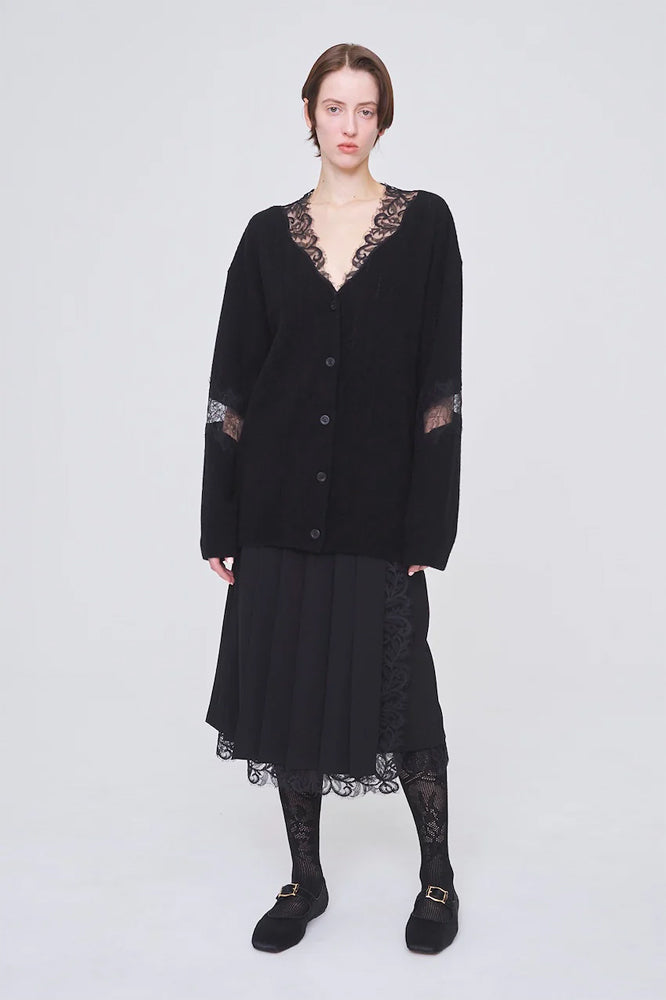 
                  
                    OVERSIZED HAIRY LACE PANELED KNIT CARDIGAN
                  
                