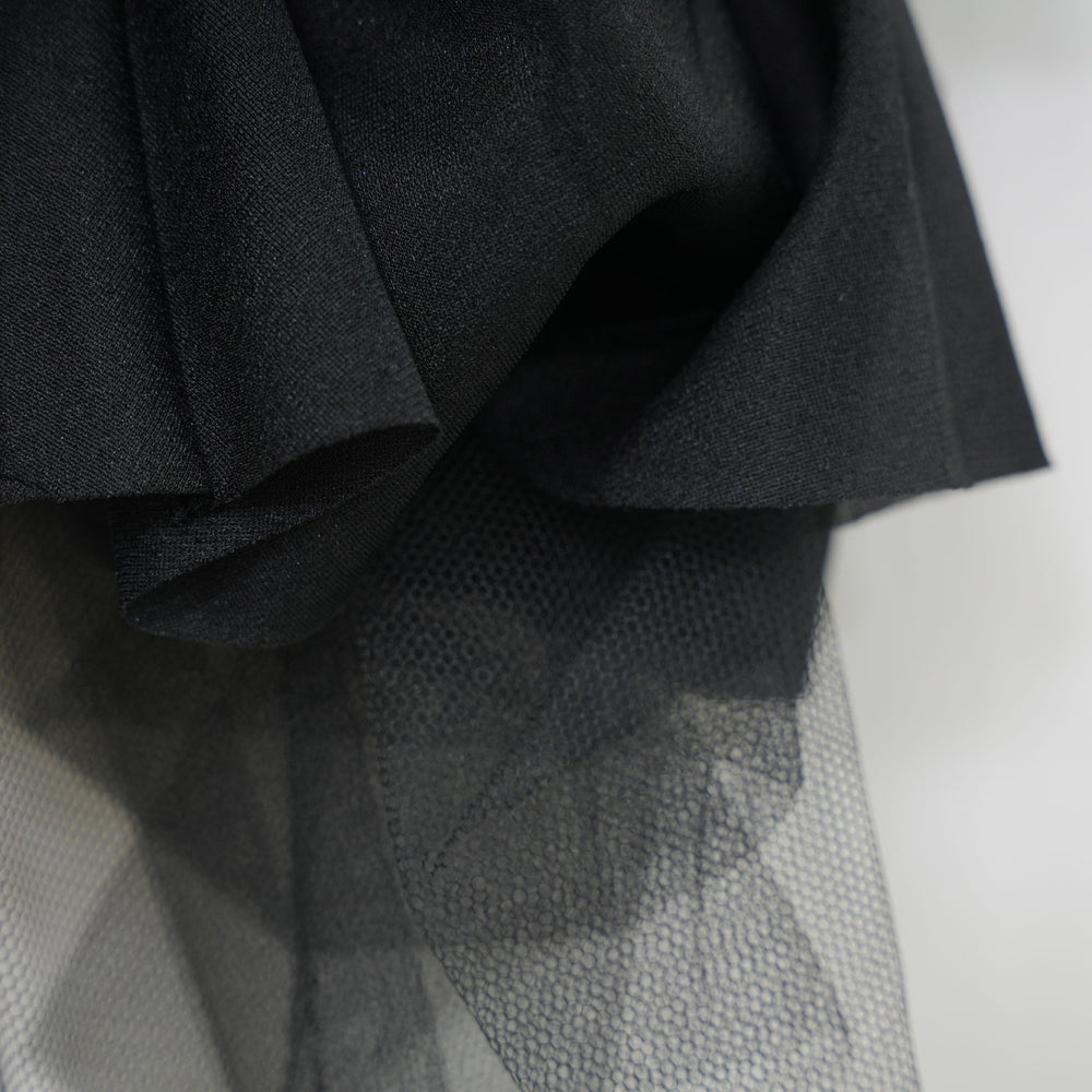 
                  
                    シアーチュールTOPS-BLACK-
                  
                