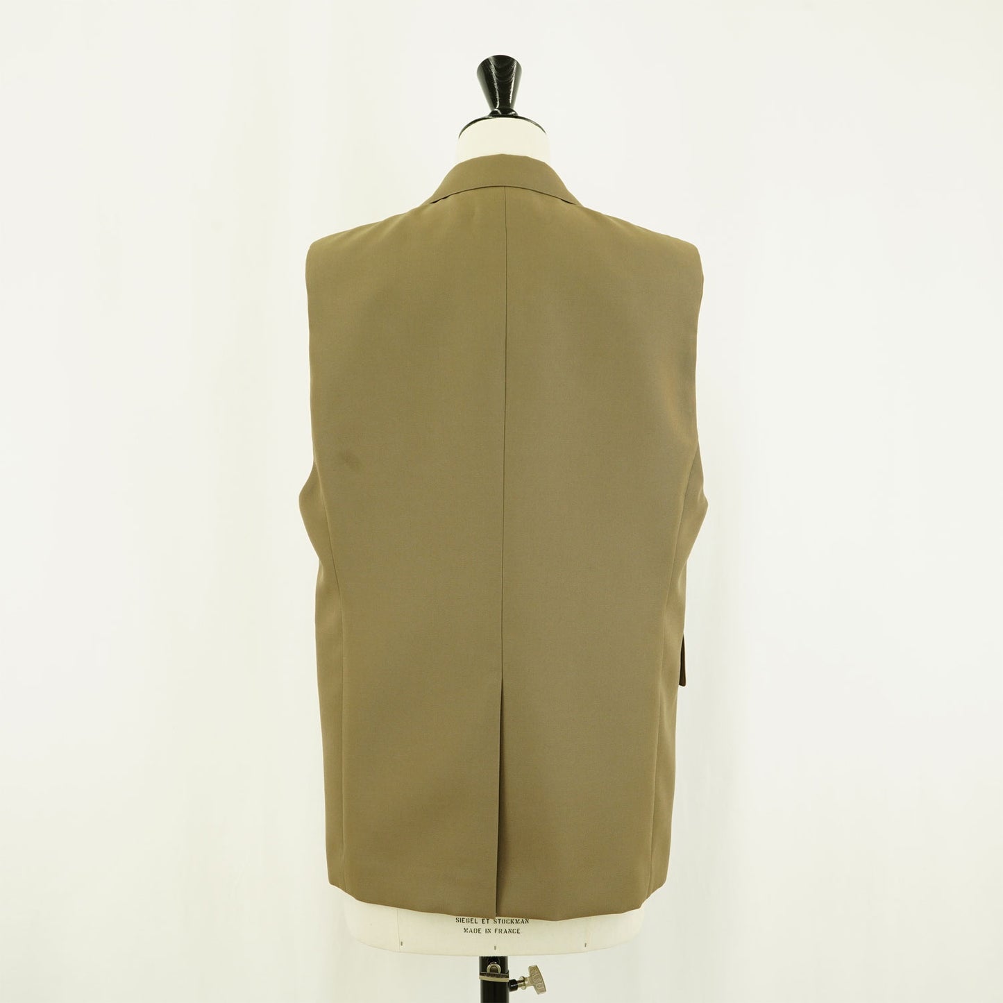 
                  
                    DOESKIN SLEEVELESS BLAZER
                  
                