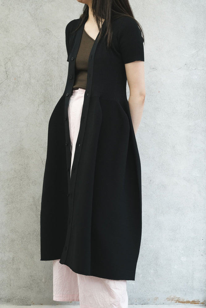 
                  
                    POTTERY SHORT SLEEVE CARDIGAN DRESS
                  
                