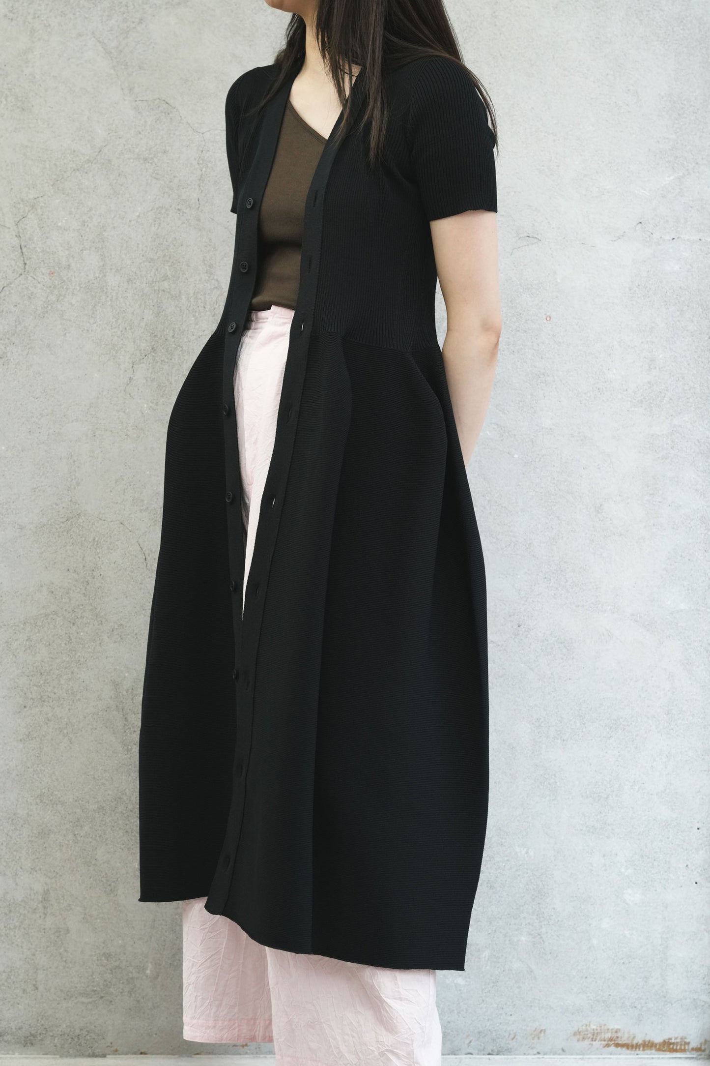 
                  
                    POTTERY SHORT SLEEVE CARDIGAN DRESS
                  
                