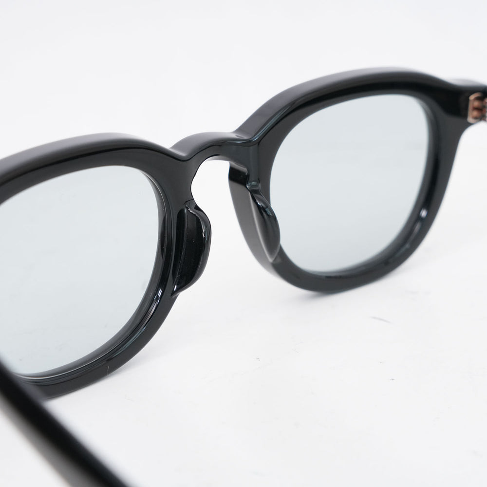 
                  
                    DAHVEN 47 BLACK JPN LTD 18-GREY
                  
                