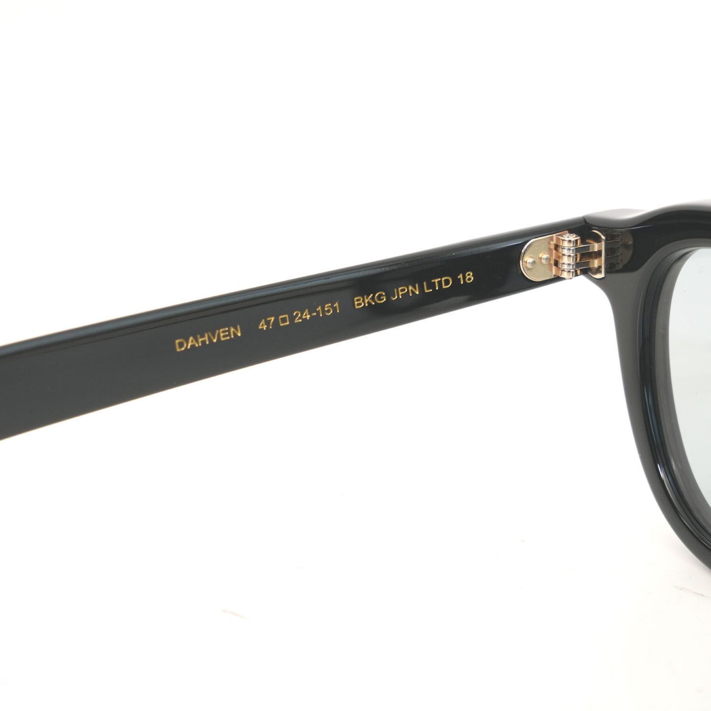
                  
                    DAHVEN 47 BLACK JPN LTD 18-GREY
                  
                