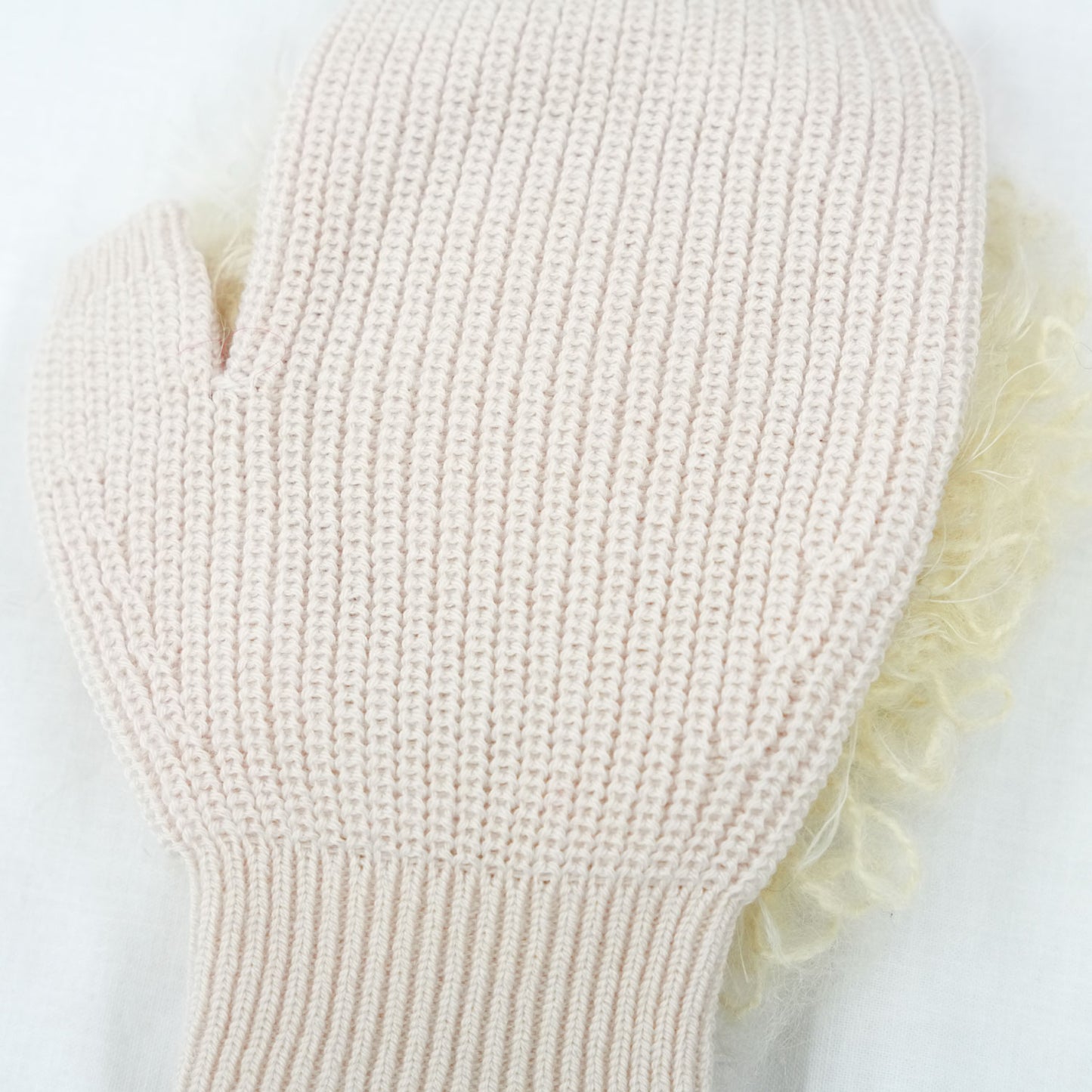 
                  
                    BATONER ニットグローブ-BLACK-
                  
                