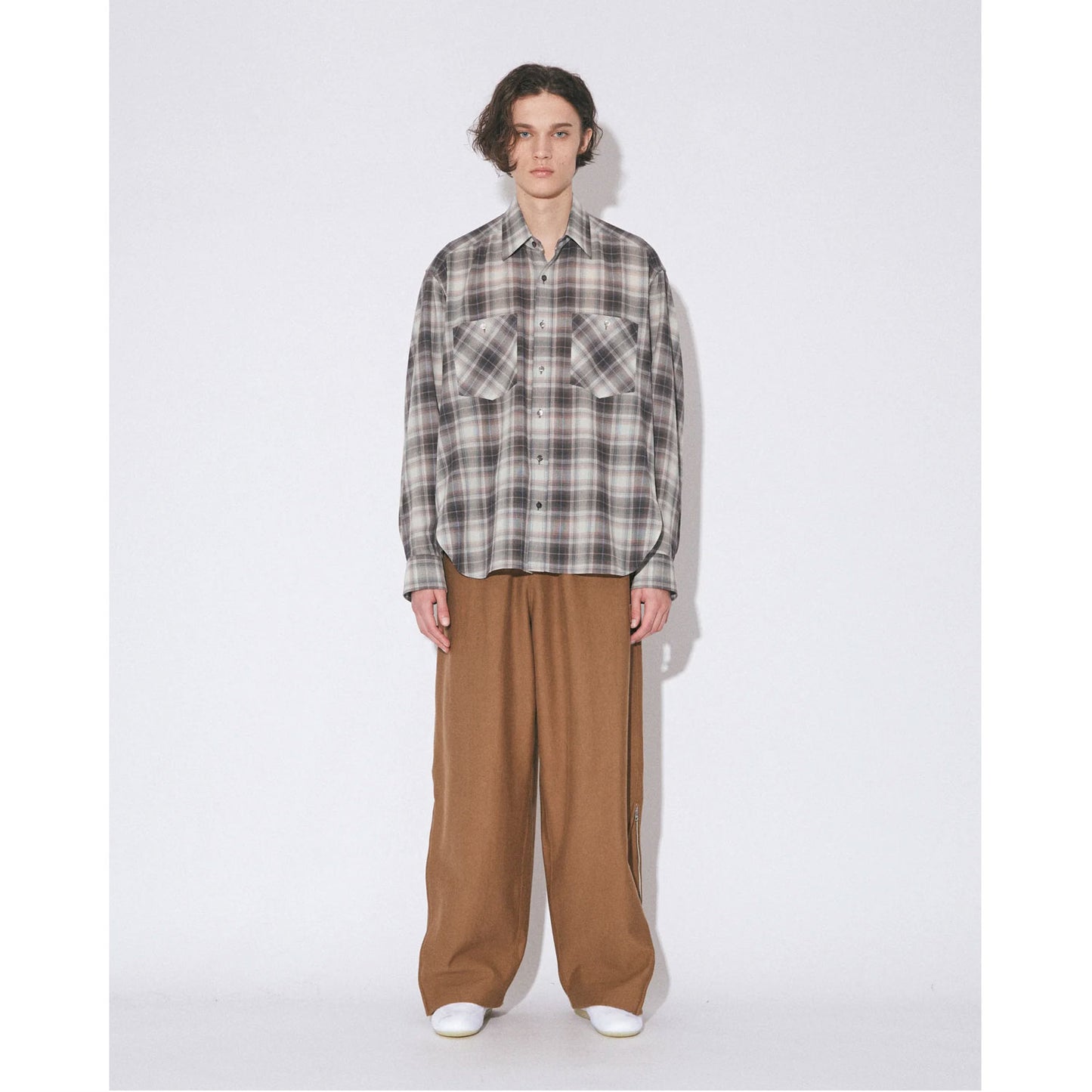 
                  
                    suvin compact sweat zip up bow pants -mocha-
                  
                