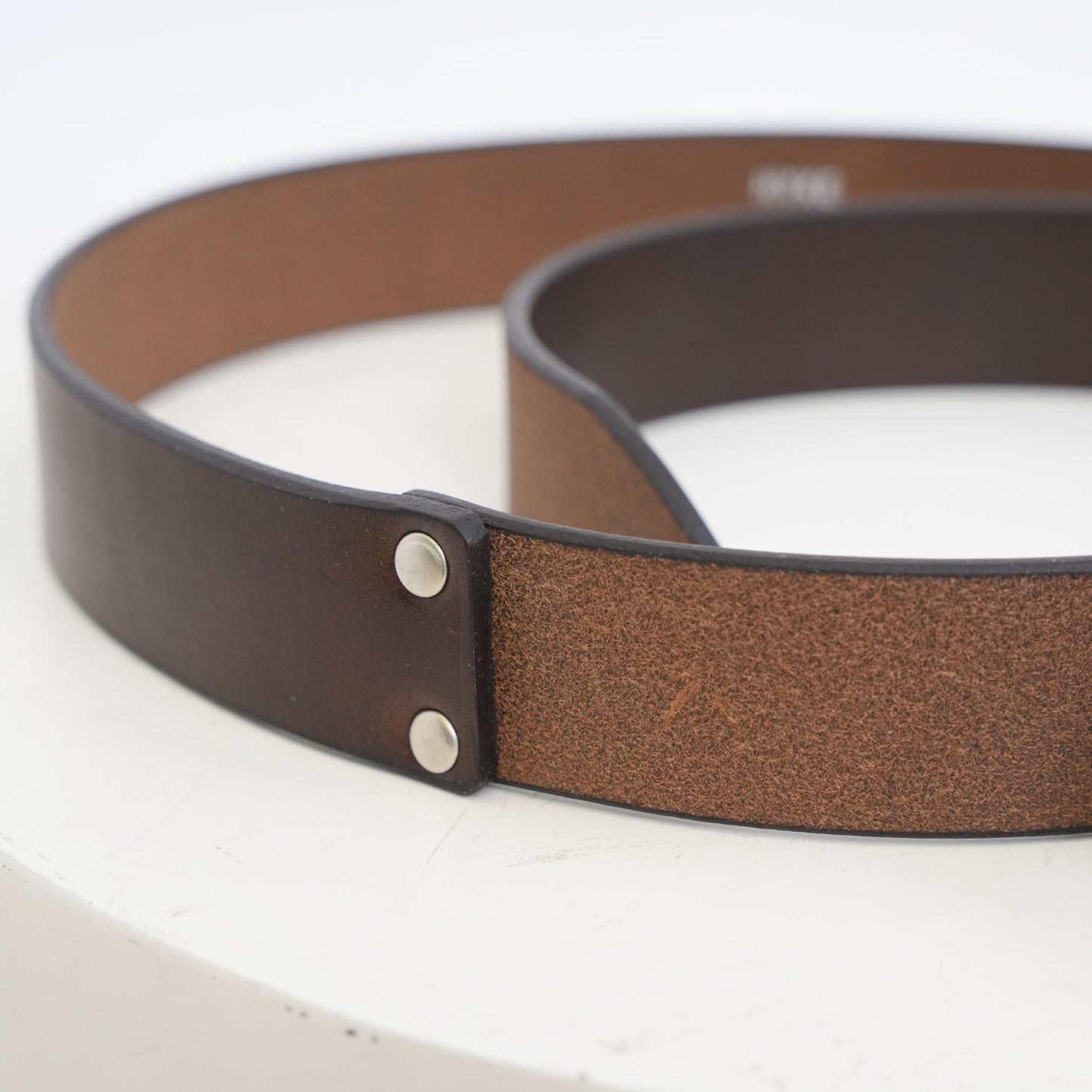 
                  
                    LEATHER RING BELT -BROWN-
                  
                