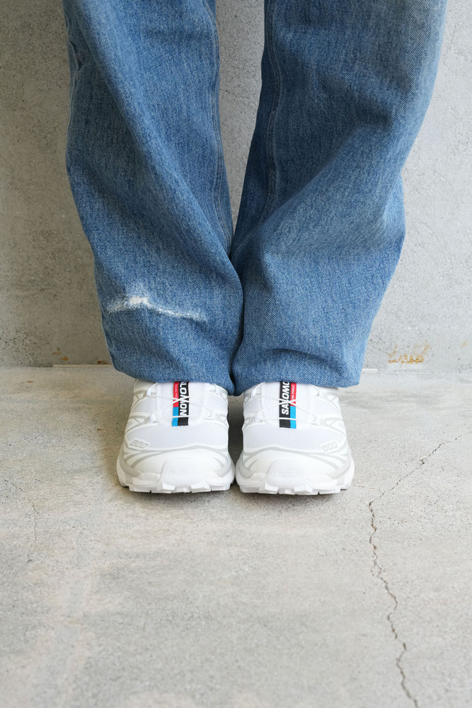 
                  
                    XT-6 -WHITE-
                  
                