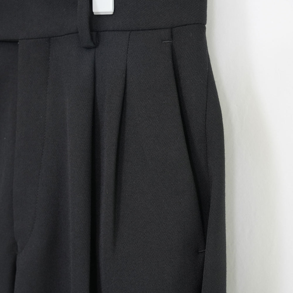 
                  
                    DOESKIN BARREL-LEG PANTS-CHACOAL-
                  
                