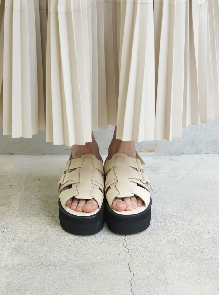 
                  
                    GURKHA SANDAL-CREAM-
                  
                