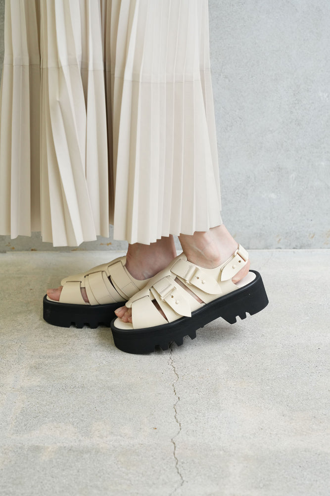 
                  
                    GURKHA SANDAL-CREAM-
                  
                