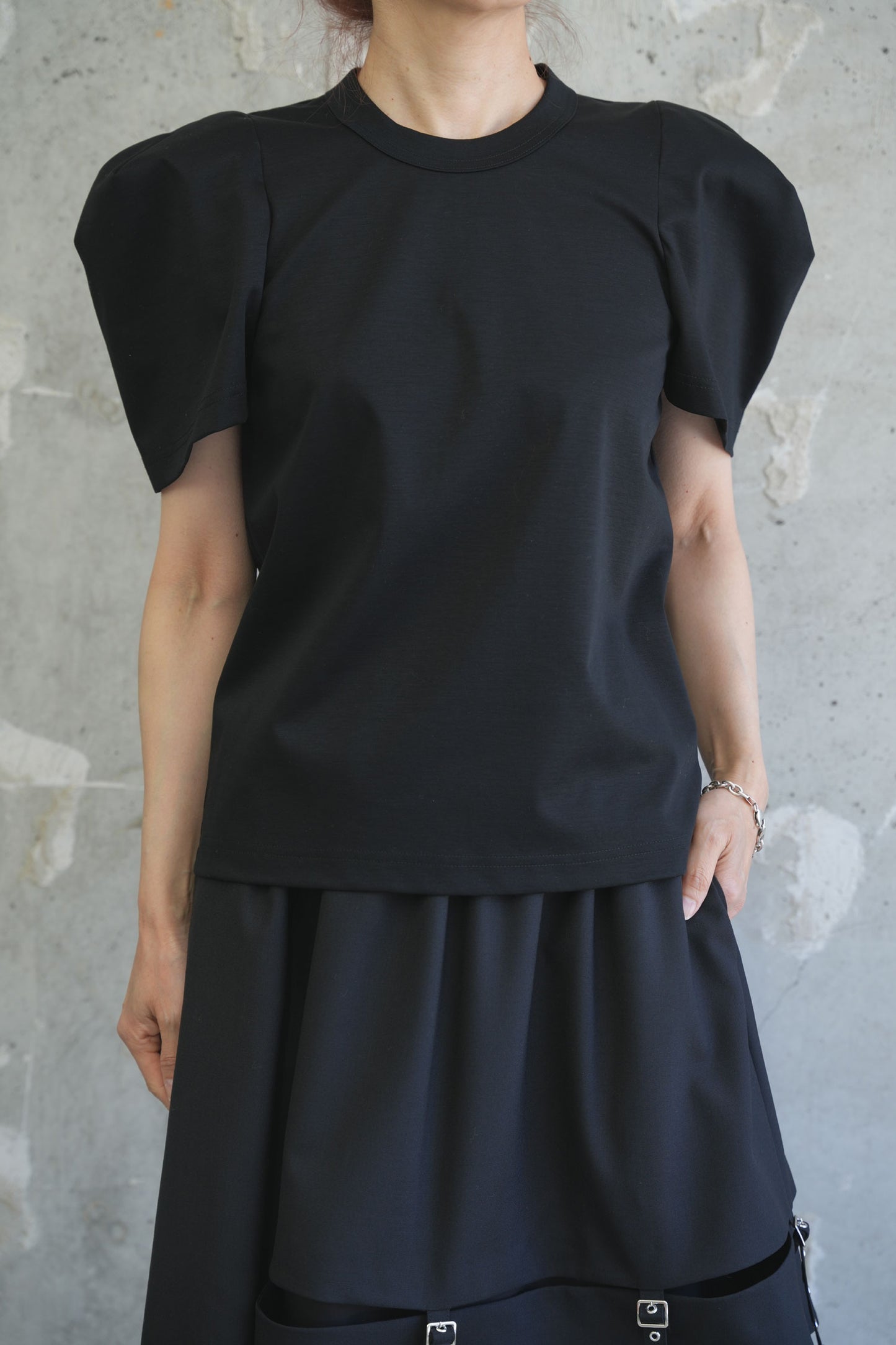 
                  
                    綿ポンチパフスリーブTOPS‐BLACK-
                  
                