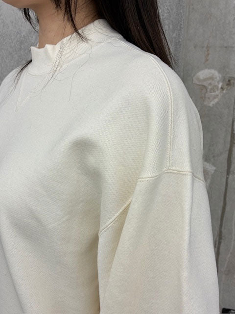 
                  
                    Floral Embroidery Oversized Sweat Top -BLACK-
                  
                