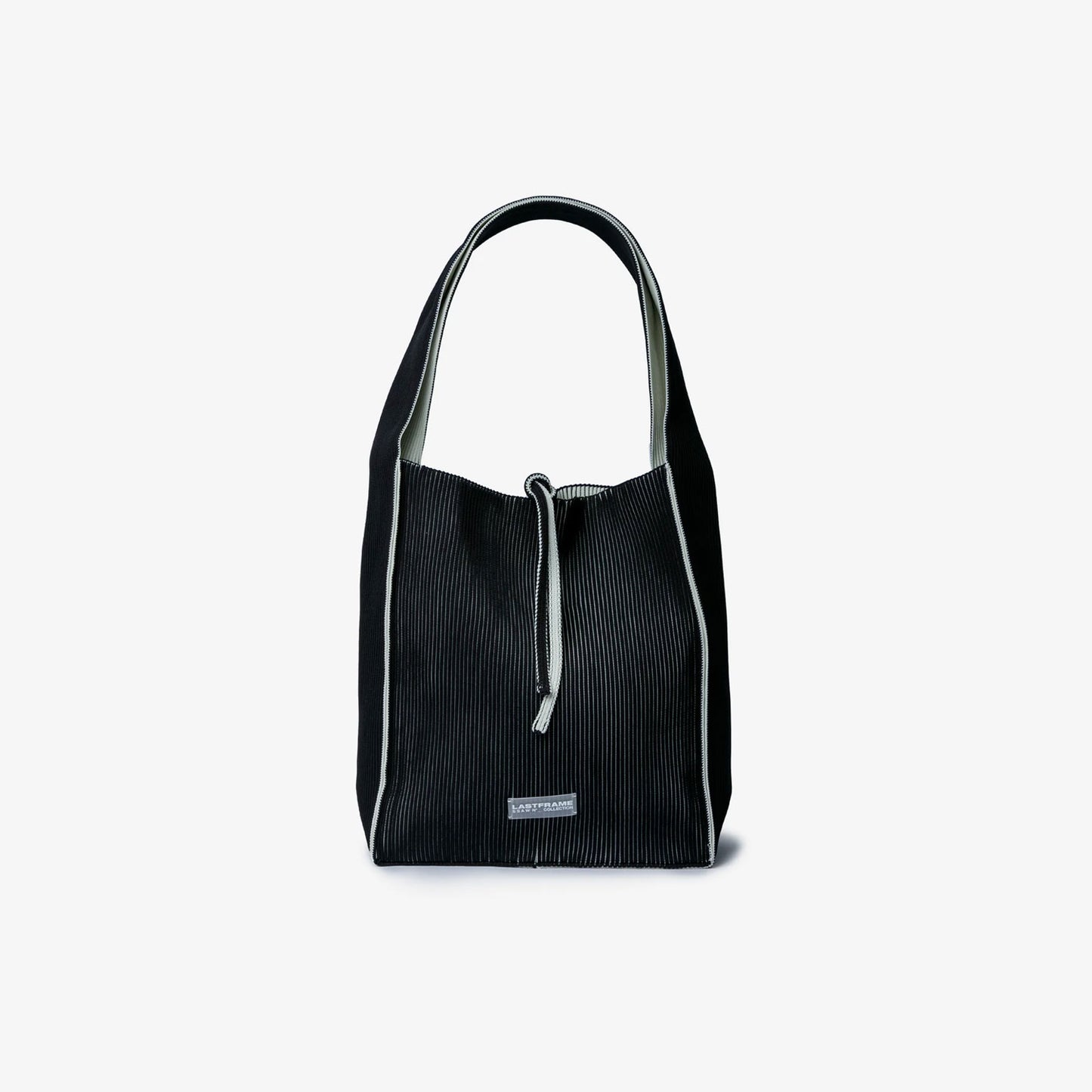 
                  
                    TASUKI TOTE LARGE
                  
                