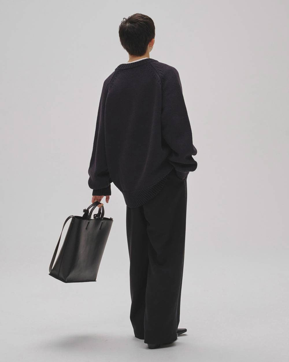 
                  
                    Useful Leather Bag(L)
                  
                