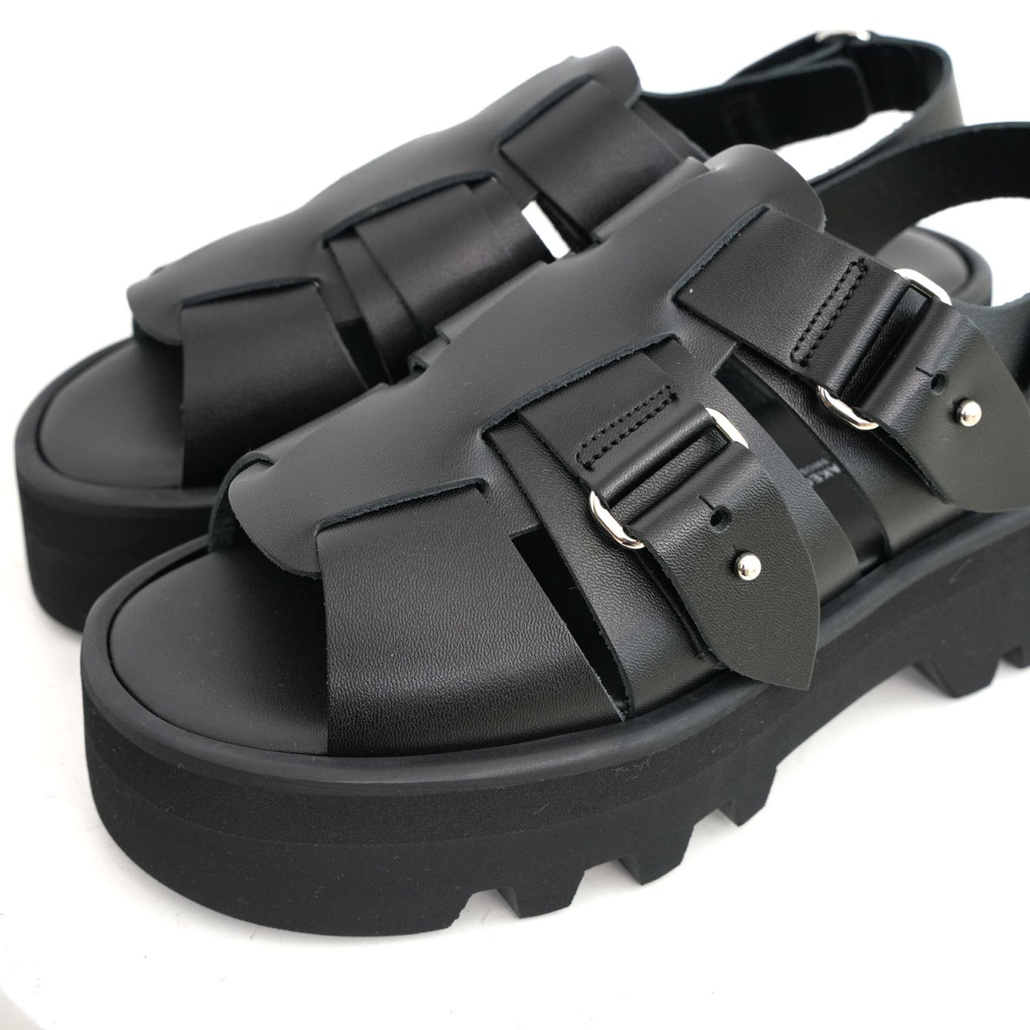 
                  
                    GURKHA SANDAL-CREAM-
                  
                