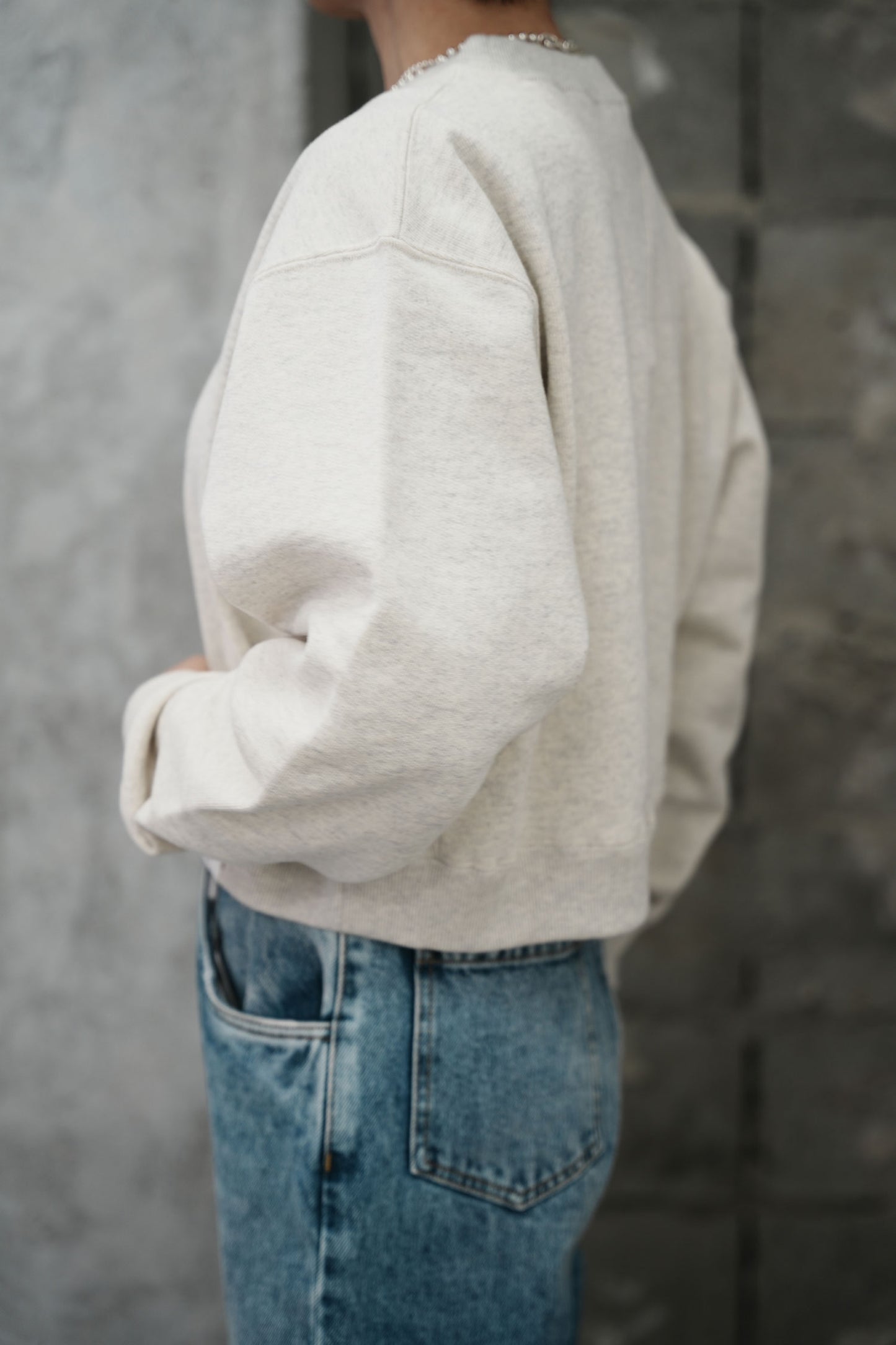 
                  
                    CROPPED SWEAT SHIRT-OATMEAL-
                  
                