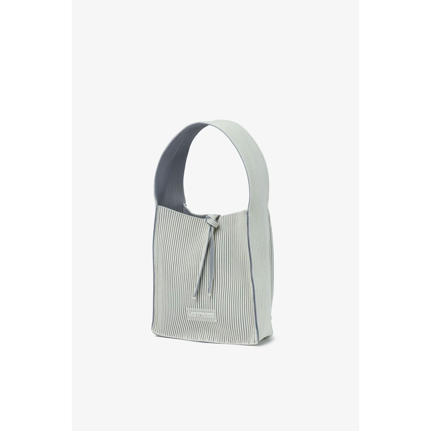 
                  
                    KASANE REVERSIBLE TASUKI TOTE SMALL -BLACK×IVORY-
                  
                
