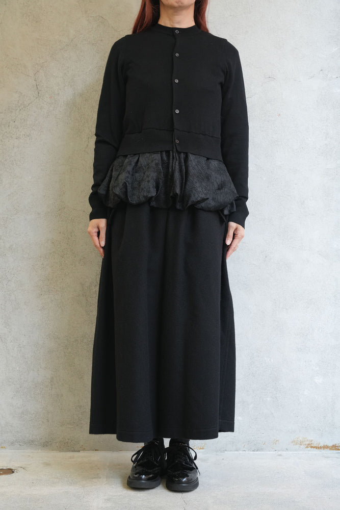 
                  
                    ウールエステルクロスパンツ-TOPGREY-
                  
                