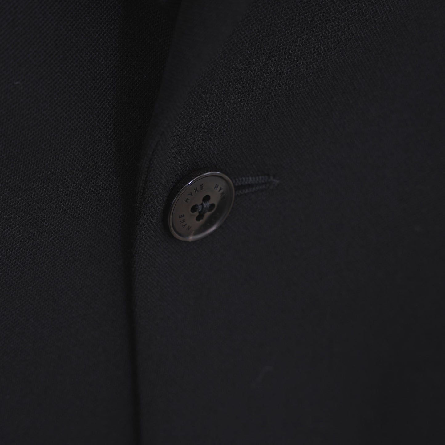 
                  
                    DOESKIN SLEEVELESS BLAZER-BLACK-
                  
                