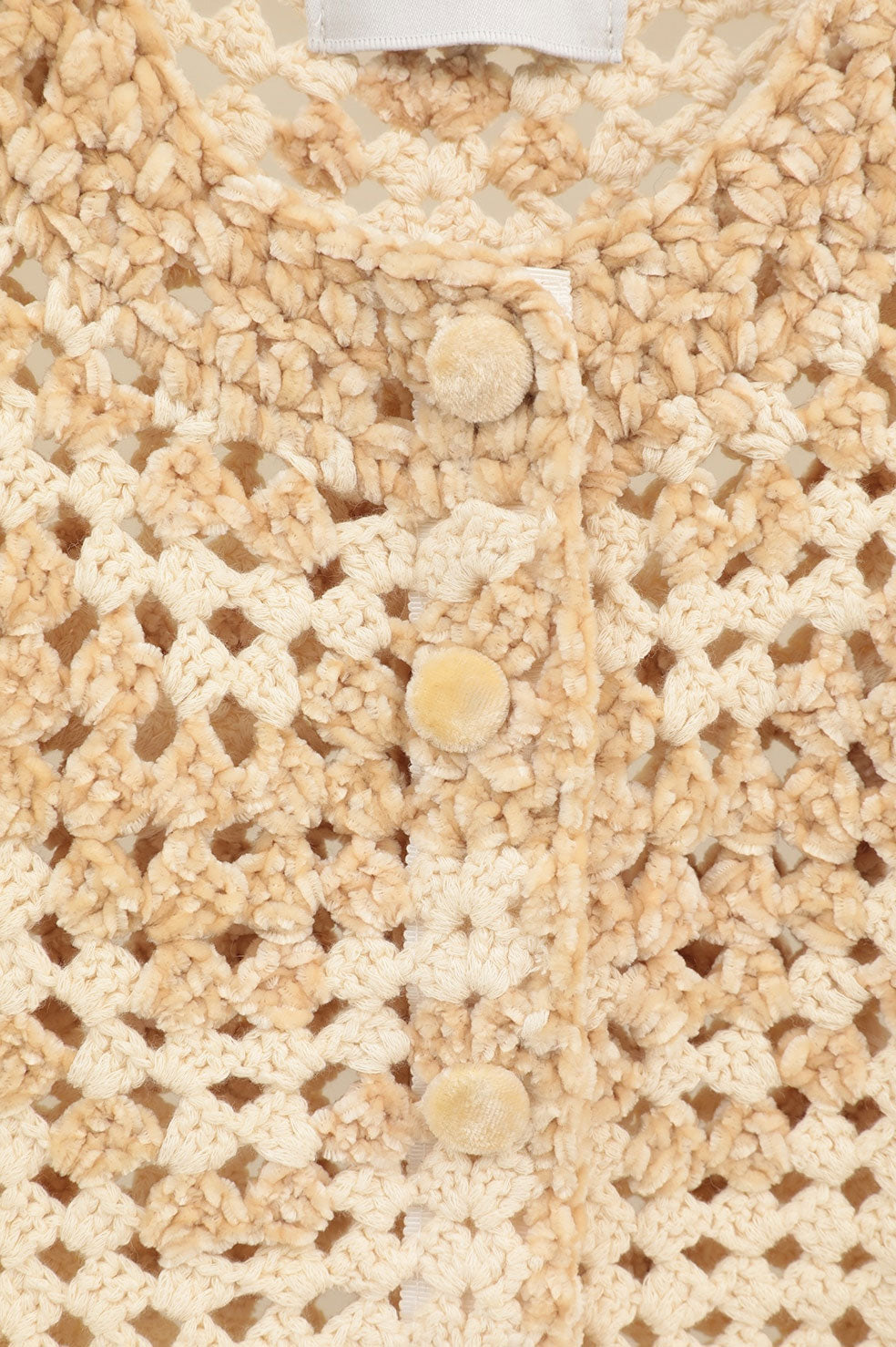 
                  
                    MALL BORDER HAND CROCHET KNIT CARDIGAN
                  
                