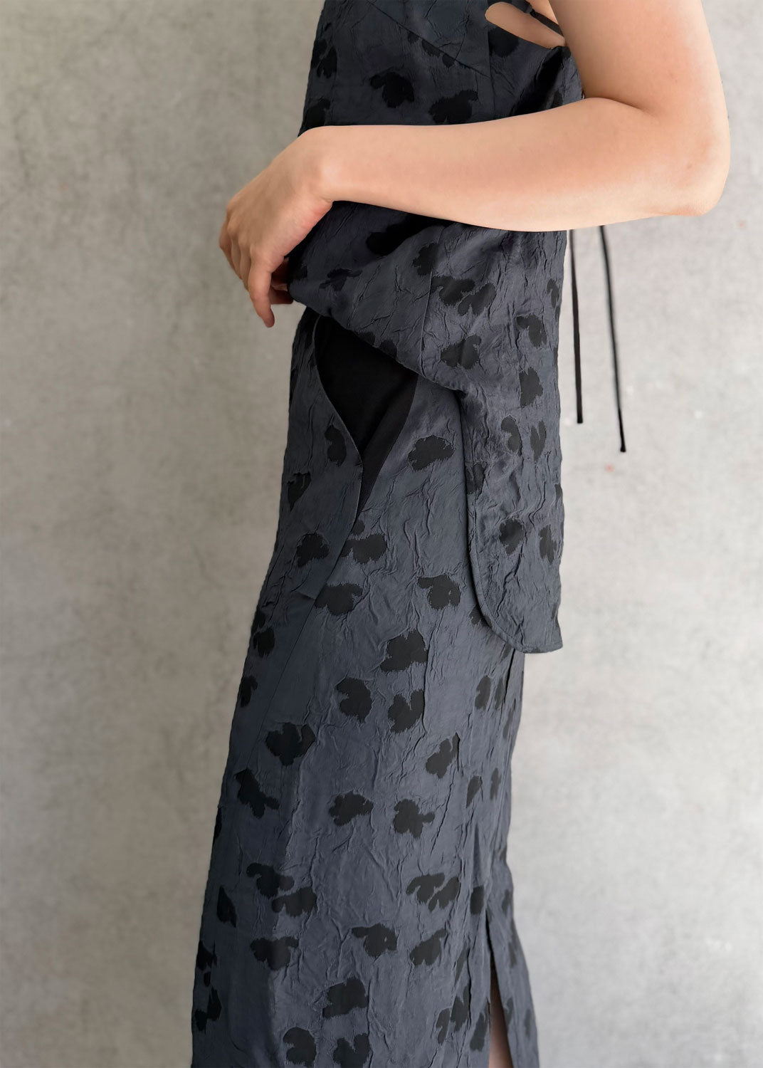 
                  
                    Double Layered Floral Jacquard Skirt
                  
                