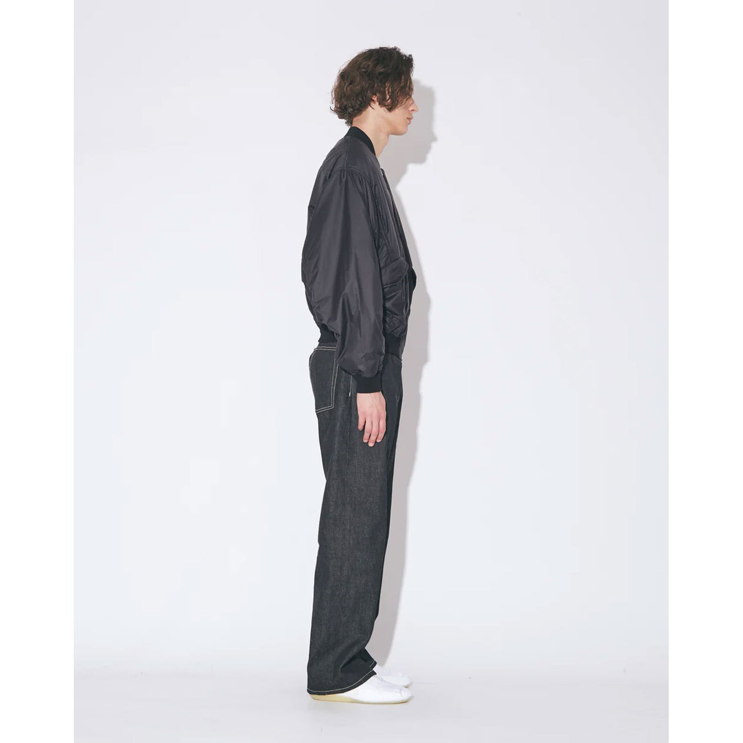 
                  
                    nylon ripstop fan shape MA-1 blouson -black-
                  
                