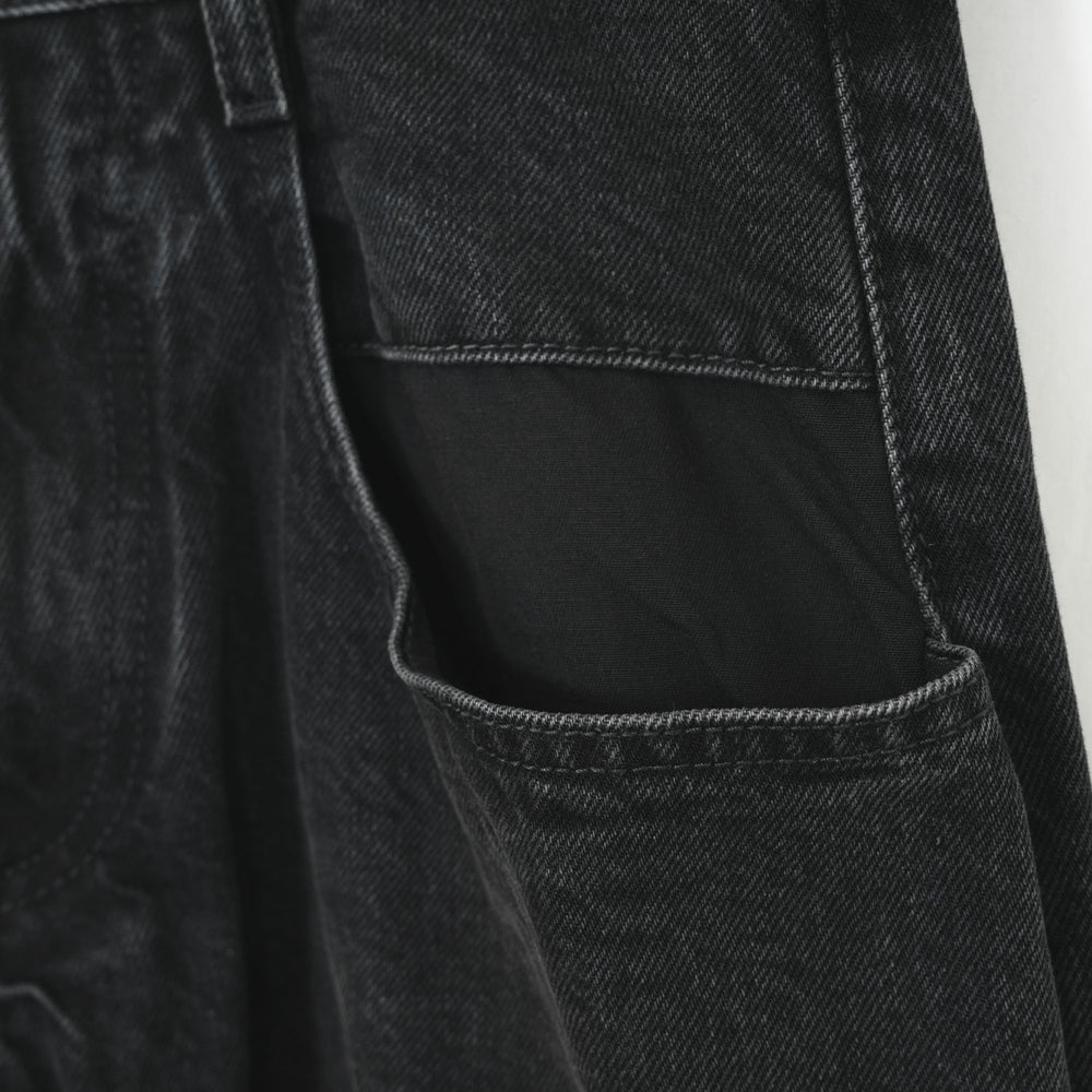 
                  
                    Pocket jeans-BLACK-
                  
                