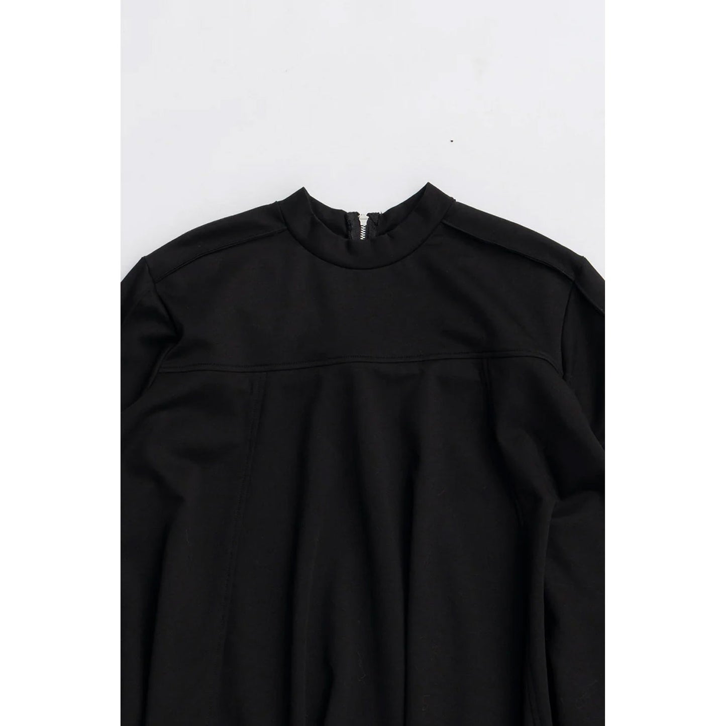 
                  
                    Balloon Tunic-BLACK-
                  
                