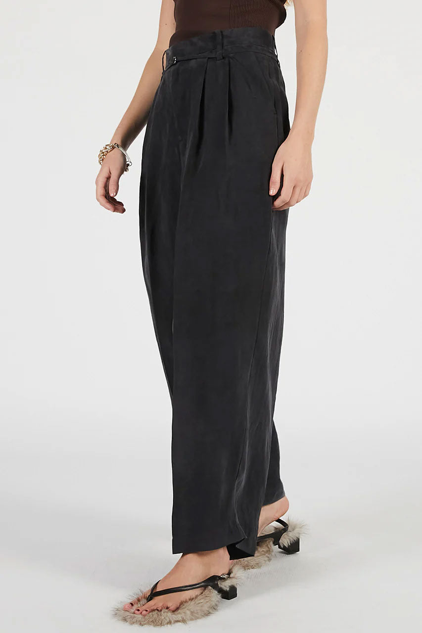
                  
                    Fibril Easy Slacks -BLACK-
                  
                