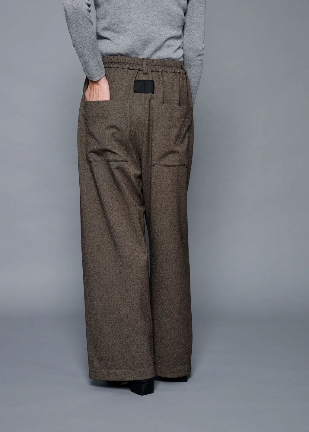 
                  
                    LUCY BAGGY TROUSERS / SOFT FLANNEL SUITING
                  
                