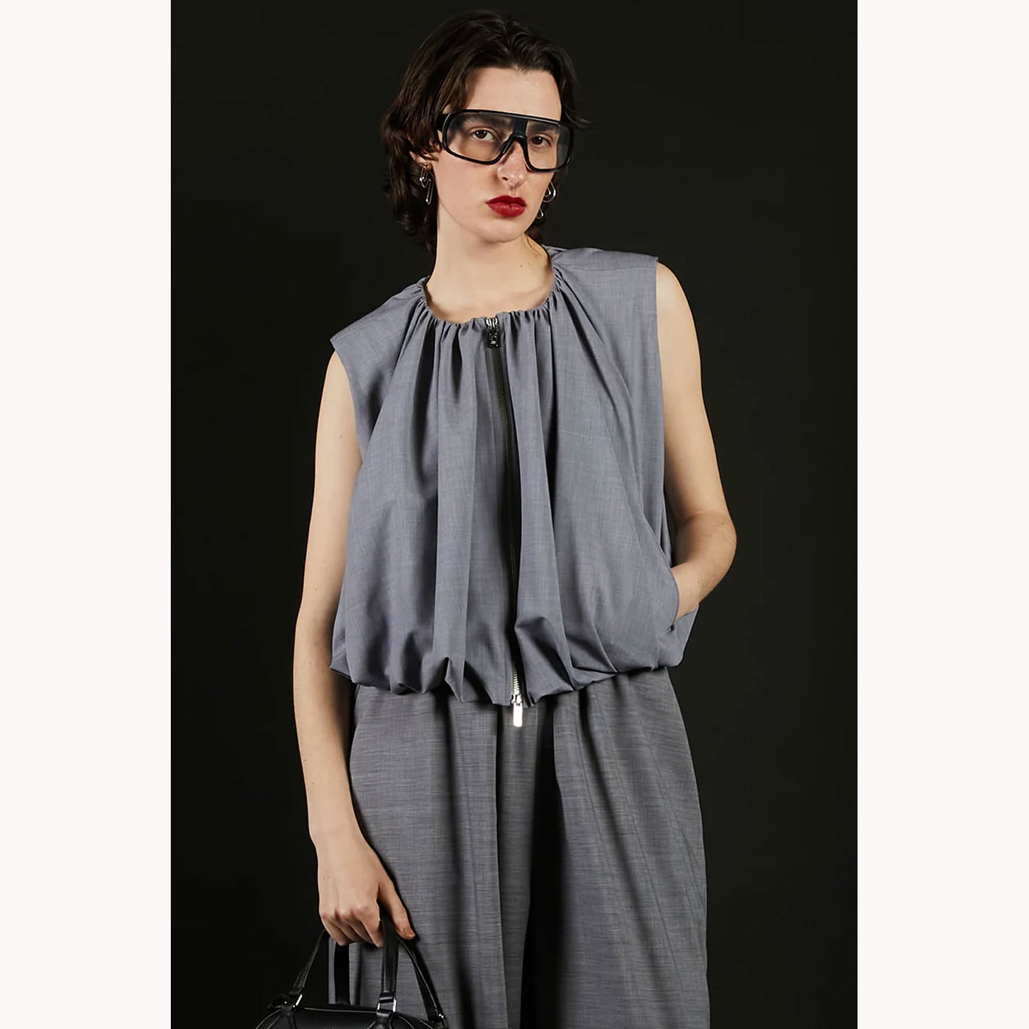 
                  
                    Balloon Vest -GREY-
                  
                