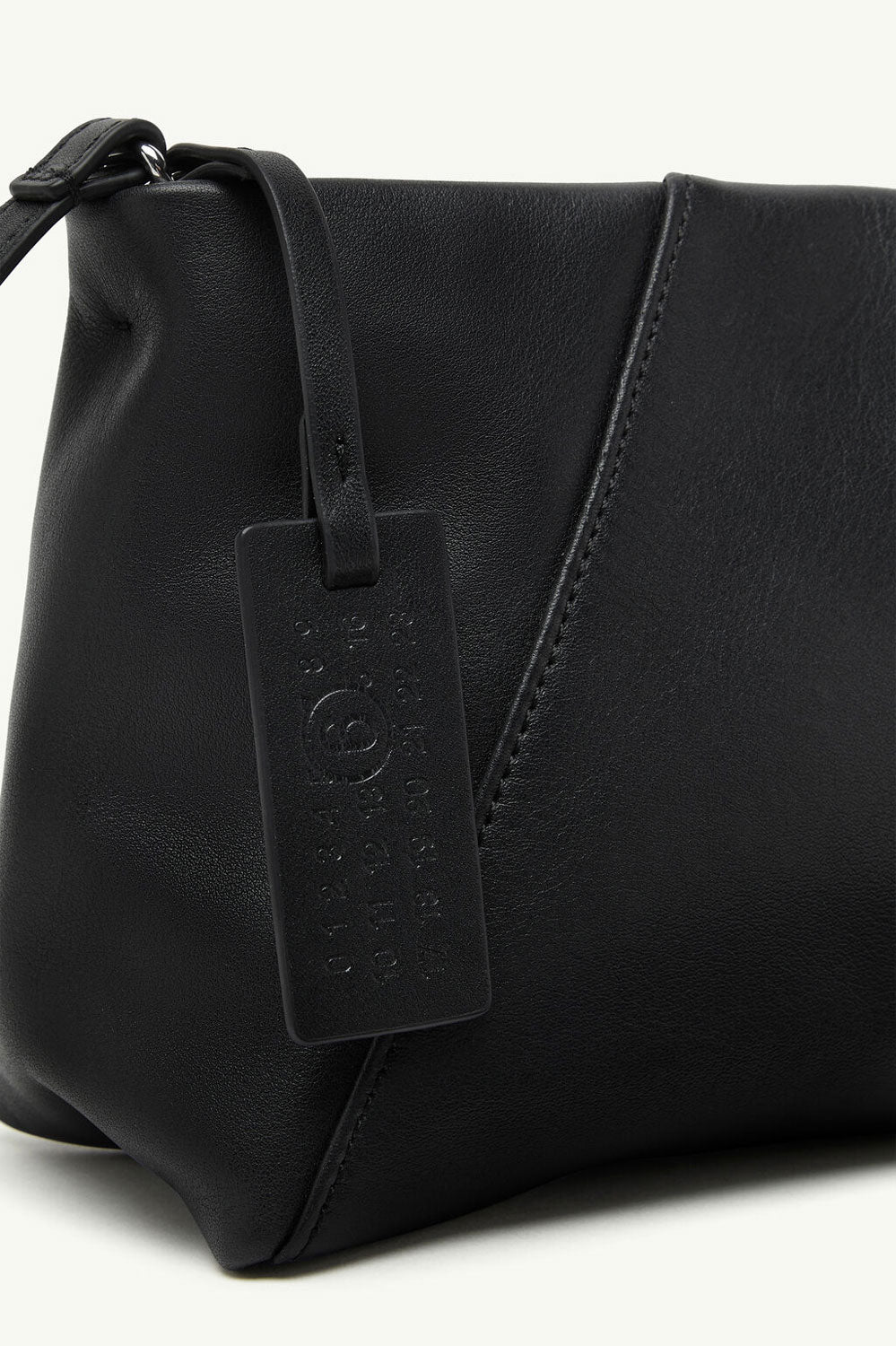 
                  
                    "Japanese" Folded Shoulder Bag
                  
                