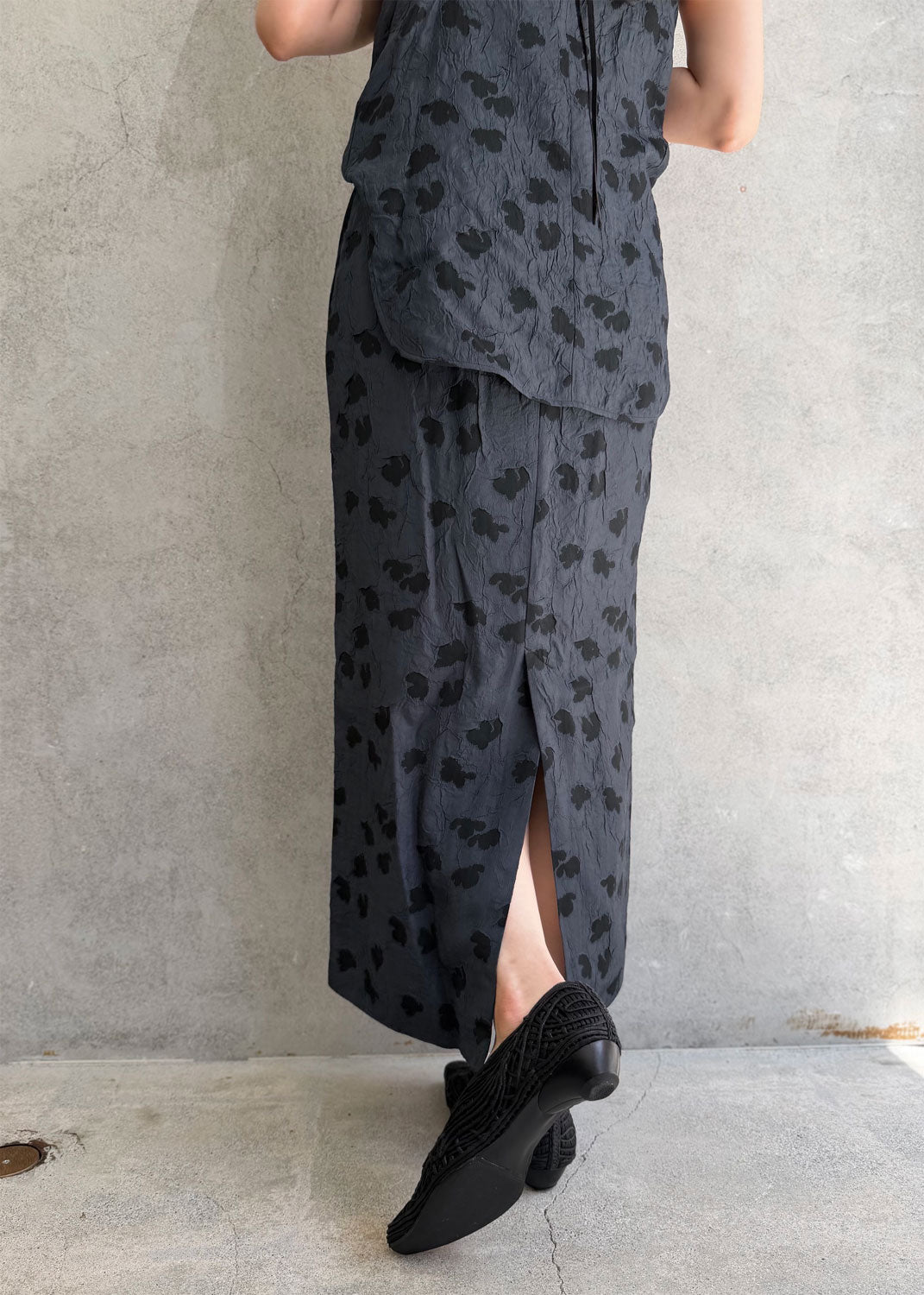 
                  
                    Double Layered Floral Jacquard Skirt
                  
                