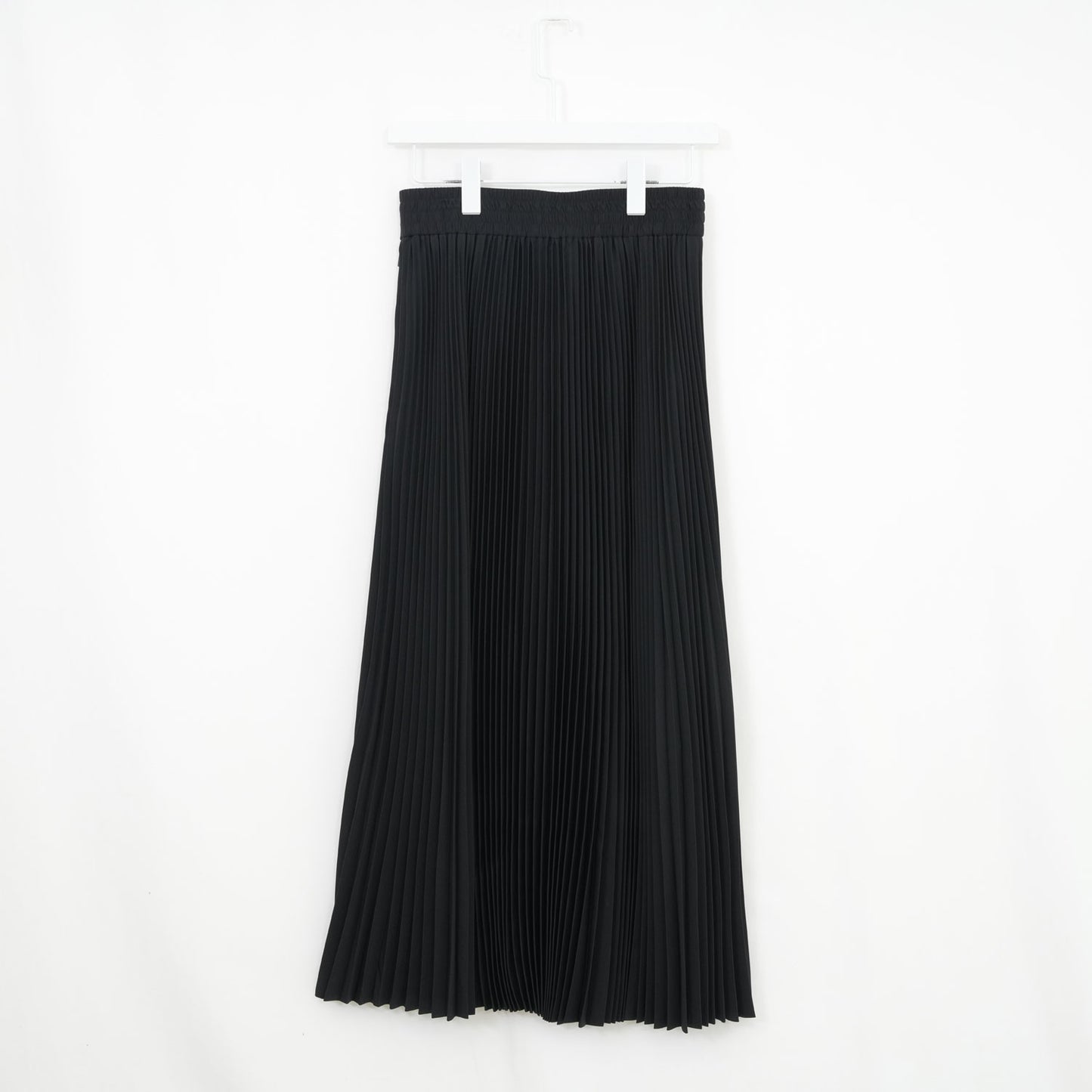 
                  
                    TAFFETA PLEATED SKIRT-CREAM-
                  
                