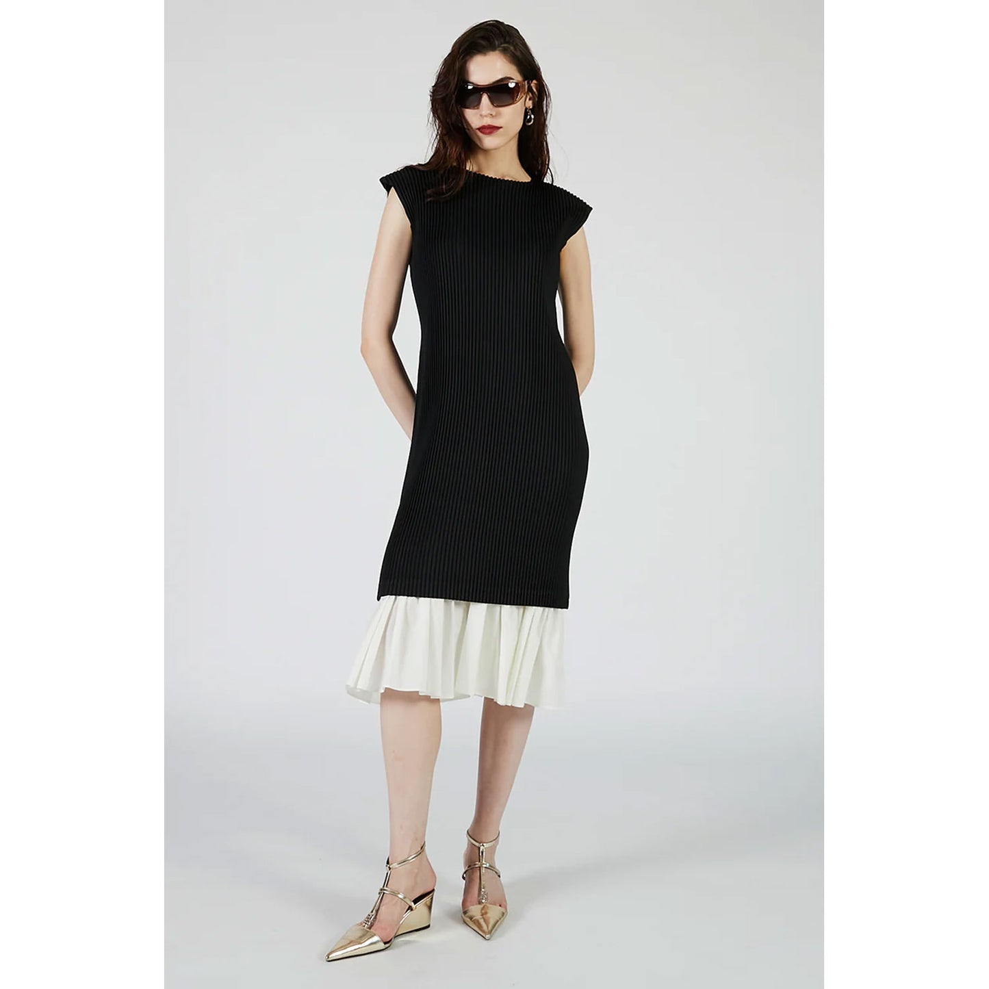 
                  
                    Pleated Dress-BLACK-
                  
                