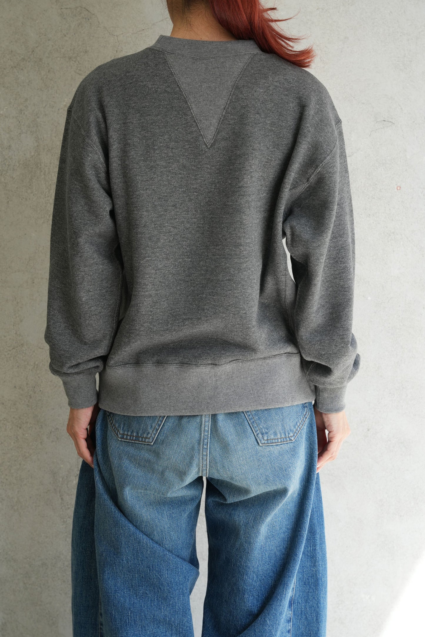 
                  
                    SWEAT SHIRT-CHACOAL-
                  
                
