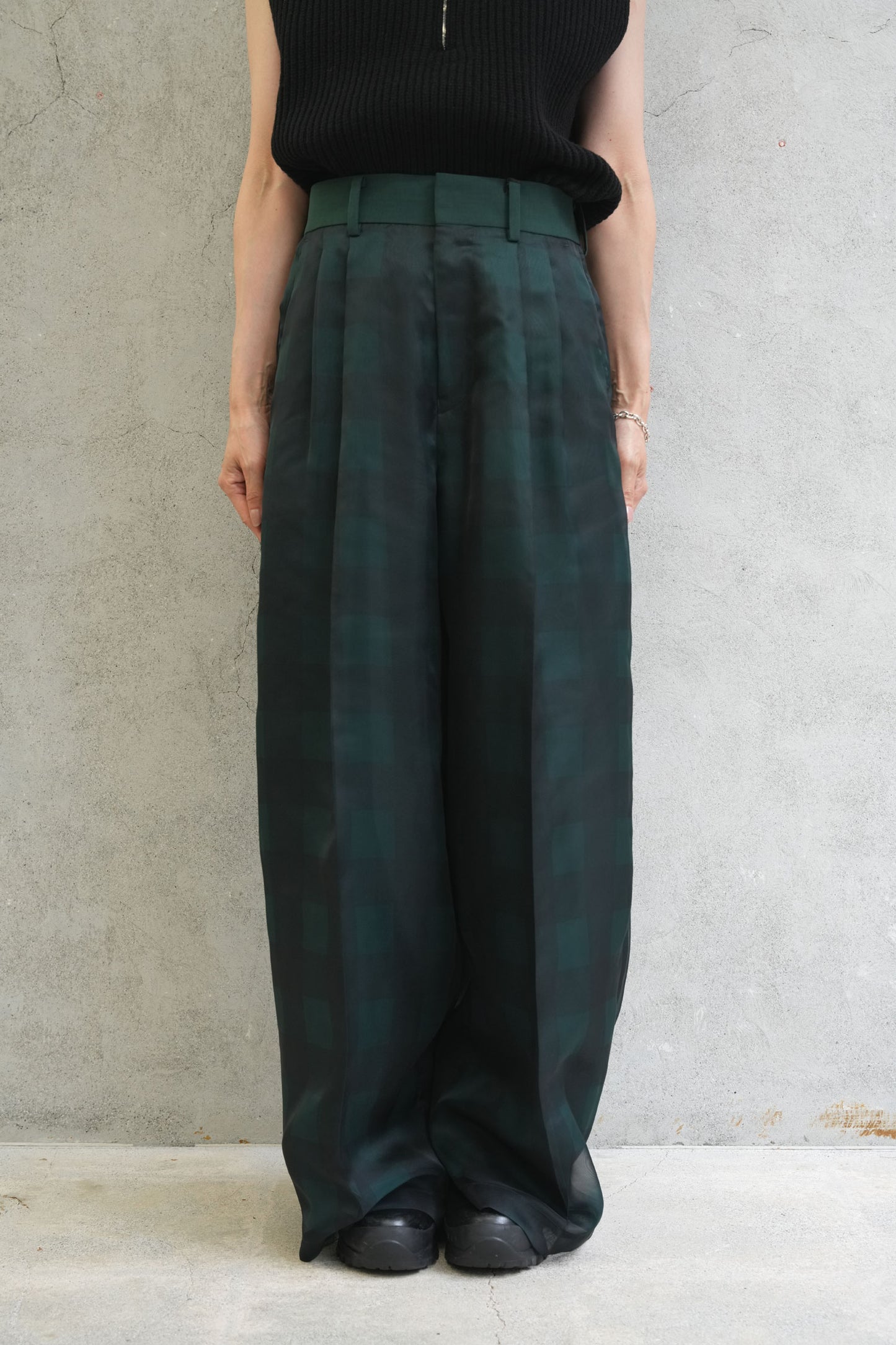 
                  
                    SHEER PLAID WIDE PANTS-GREEN-
                  
                