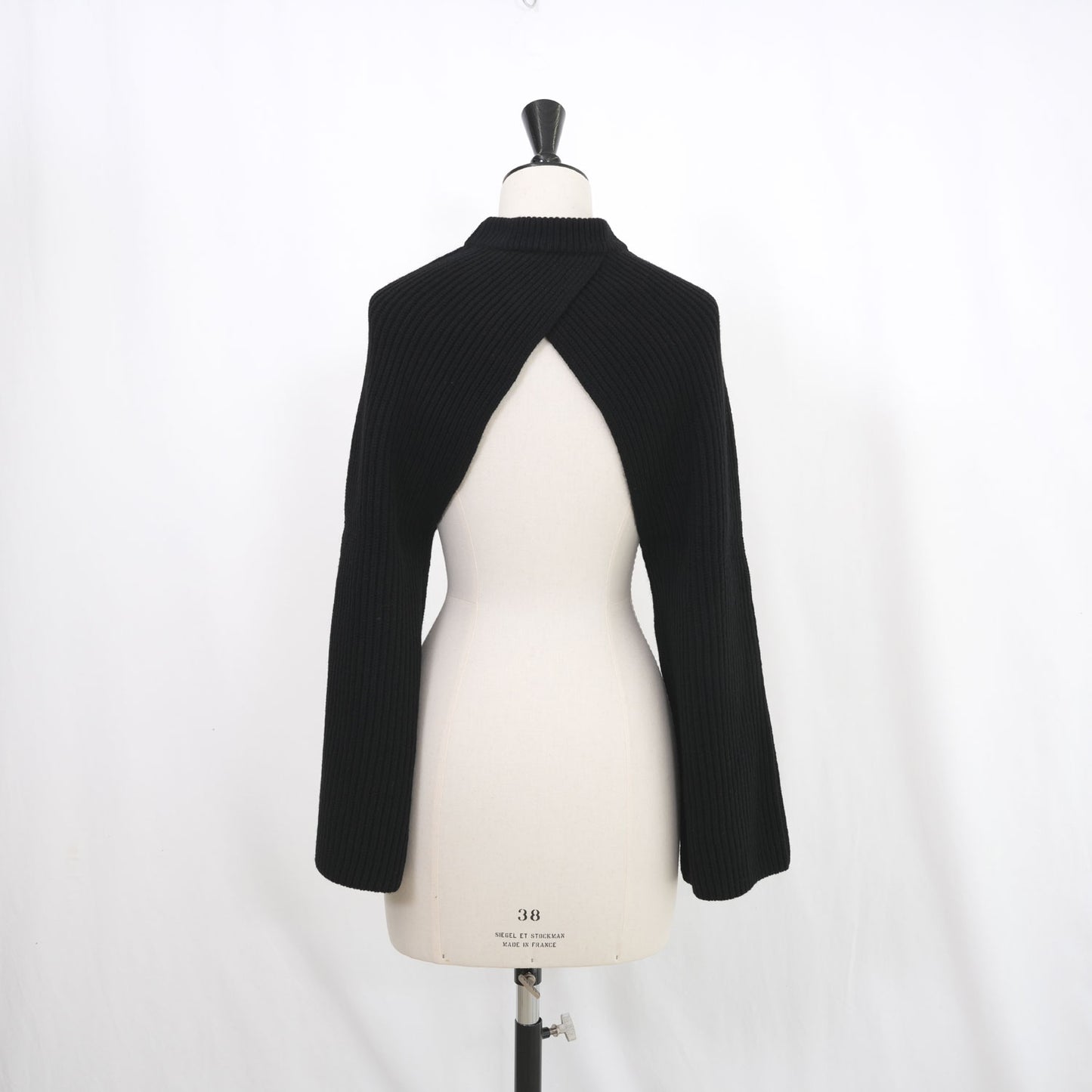 
                  
                    RIBBED KNIT WOOL SHRUG-CAMEL-
                  
                