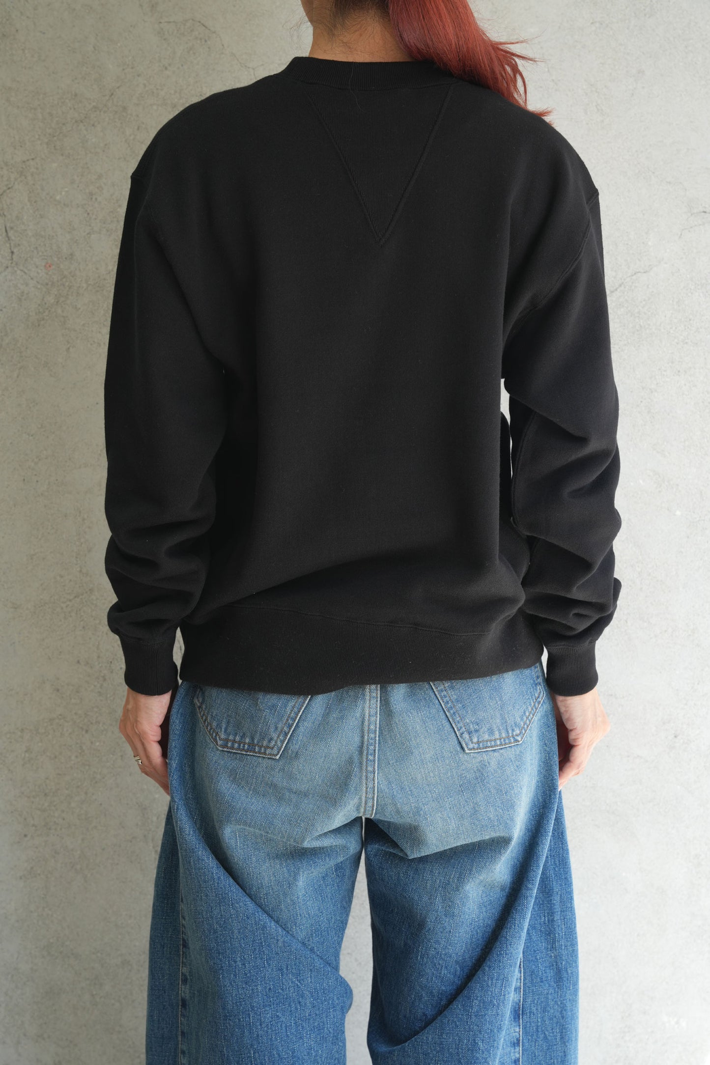 
                  
                    SWEAT SHIRT-CHACOAL-
                  
                