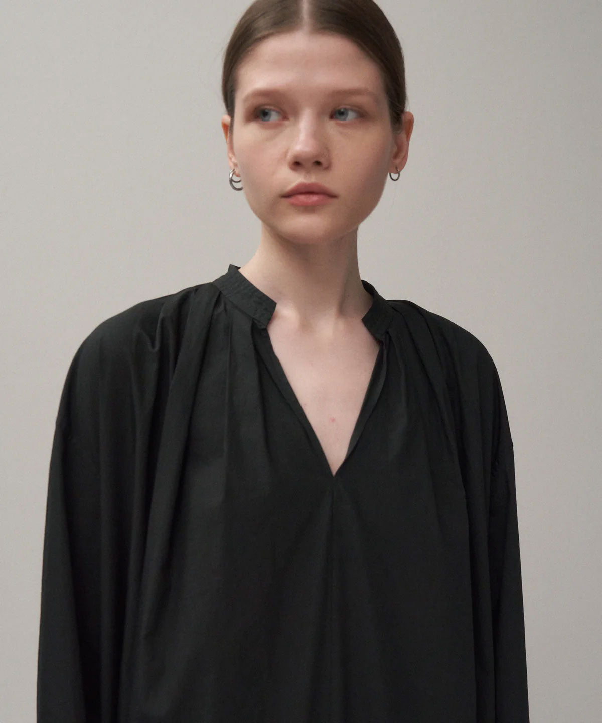 
                  
                    NATURAL DYED COTTON LAWN | TUCKED LONG SLEEVE DRESS-BLACK-
                  
                