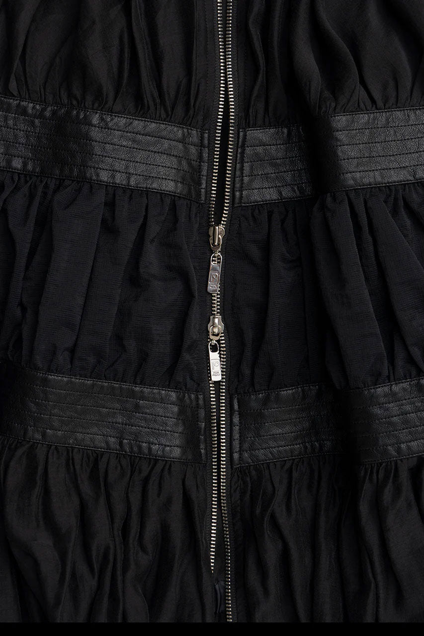 
                  
                    Shear Volume Blouson-Black-
                  
                