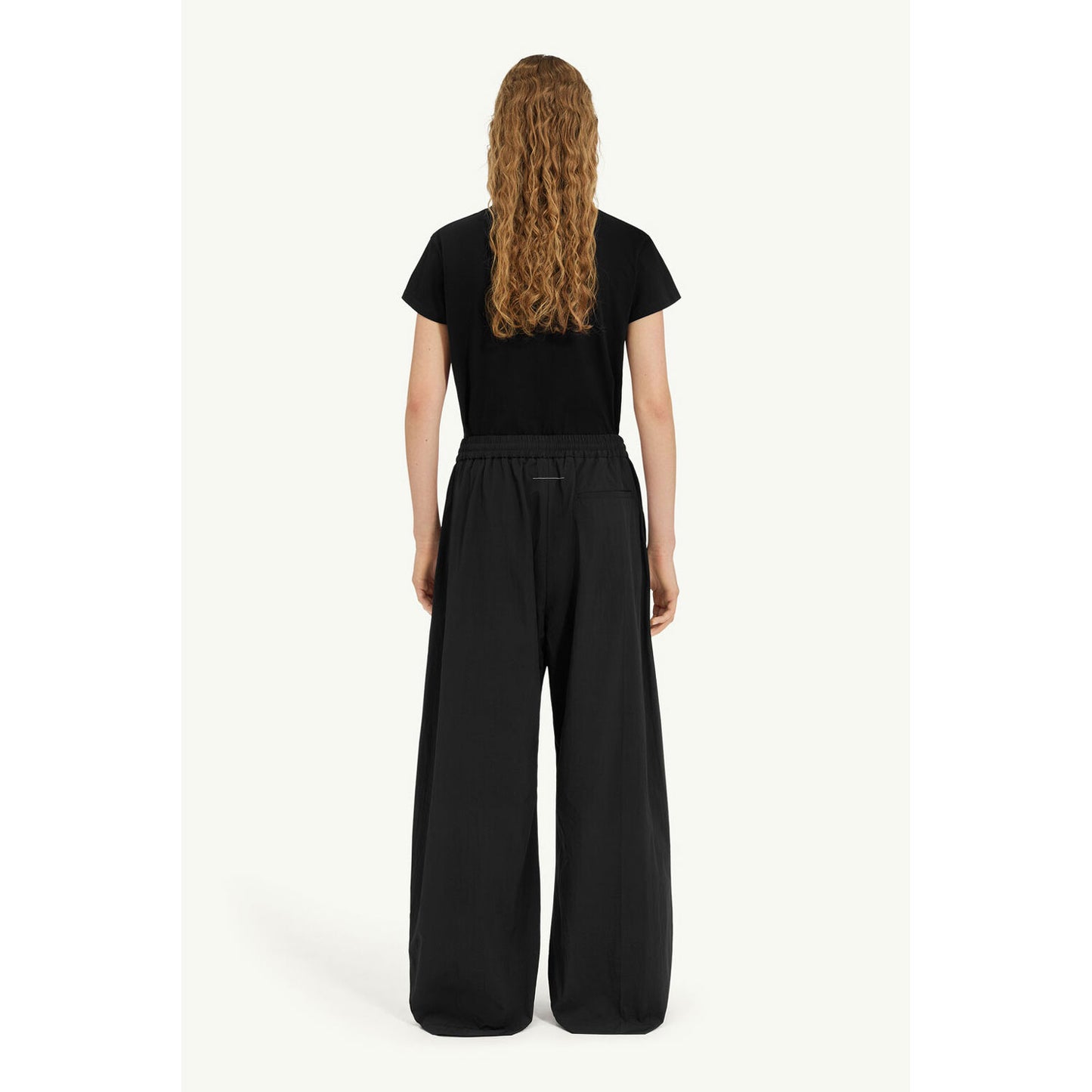 
                  
                    wide leg trousers-black-
                  
                