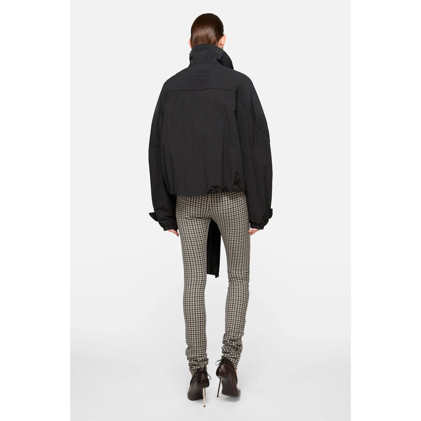 
                  
                    nylon jacket-BLACK-
                  
                