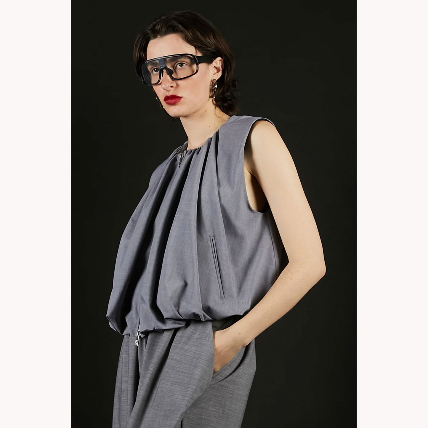 
                  
                    Balloon Vest -GREY-
                  
                